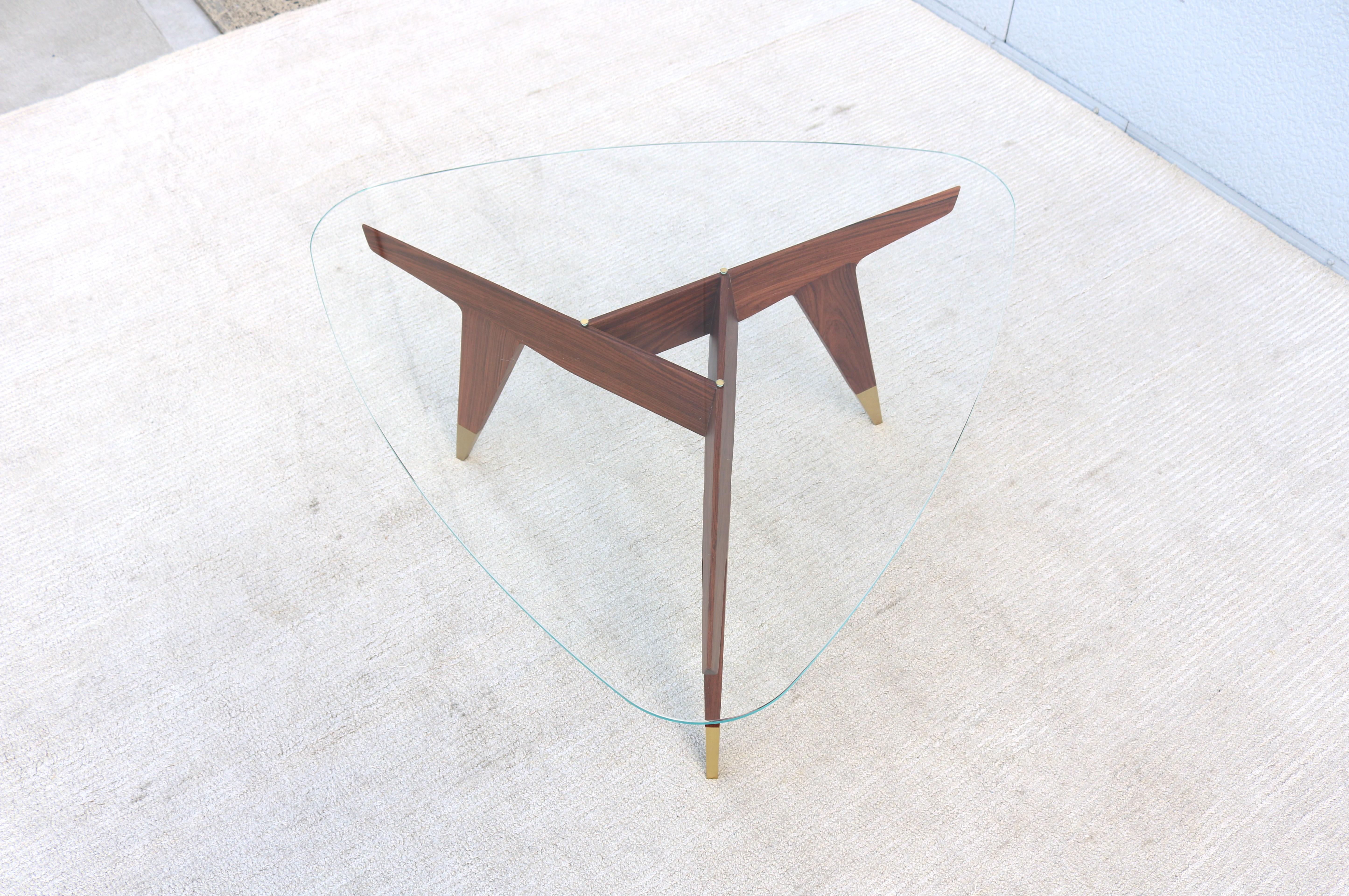 Italian Modern Gio Ponti for Molteni&C D.552.2 Coffee Table in Rosewood & Glass 2