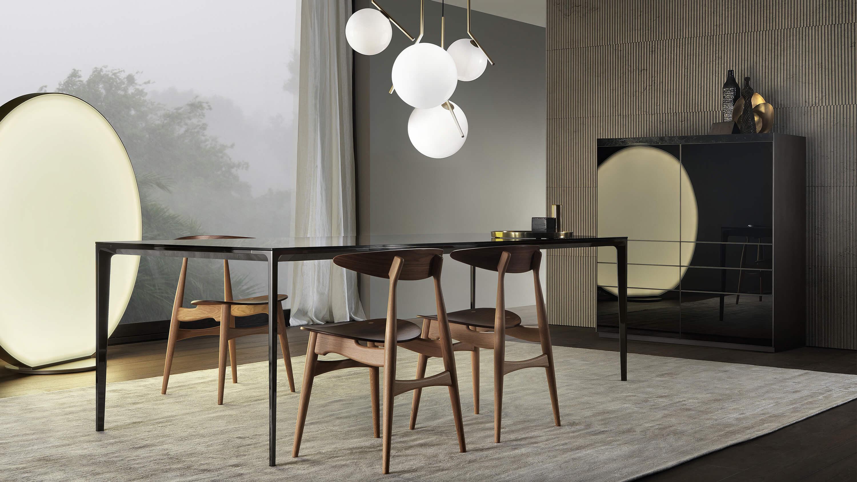 Rechteckiger italienischer moderner Tisch aus Glas und Aluminium (Italienisch) im Angebot