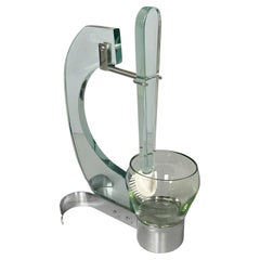 Metal Bathroom Fixtures