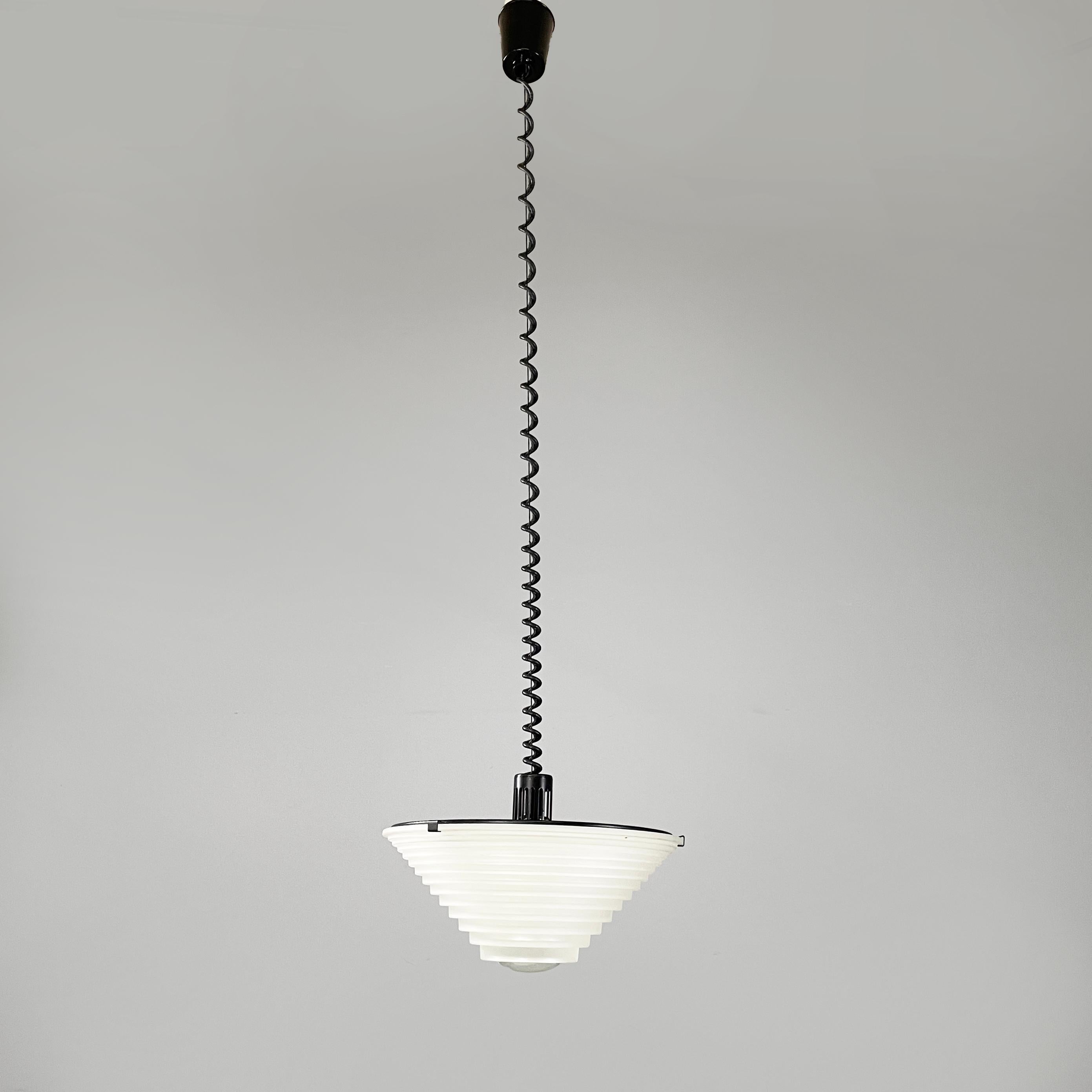 Italian modern glass chandelier Egina by Angelo Mangiarotti for Artemide, 1970s In Good Condition For Sale In MIlano, IT