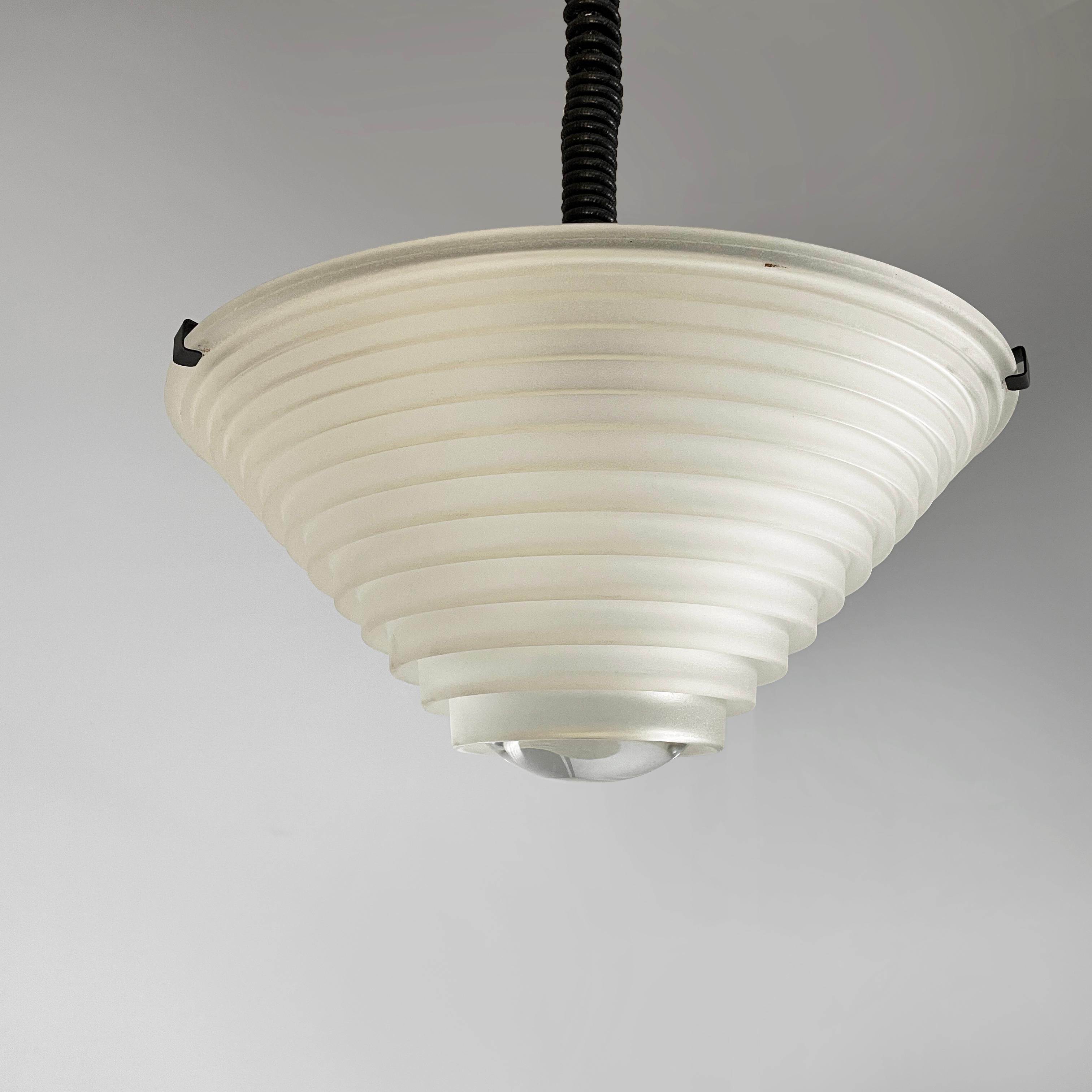 Late 20th Century Italian modern glass chandelier Egina by Angelo Mangiarotti for Artemide, 1970s For Sale