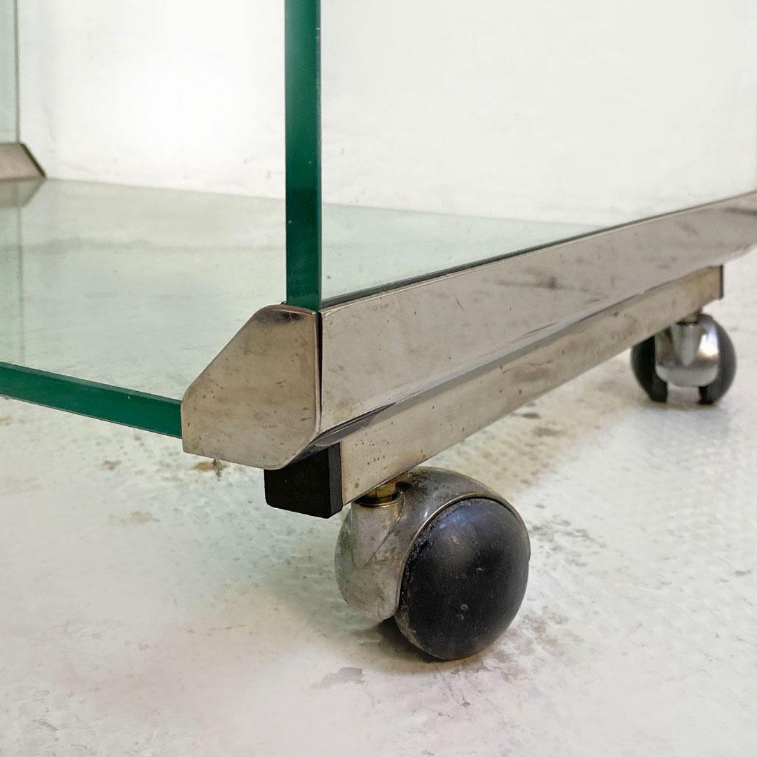 Italian Modern Glass Exhibitor Bookcase on Wheels by Gallotti & Radice, 1970s For Sale 6