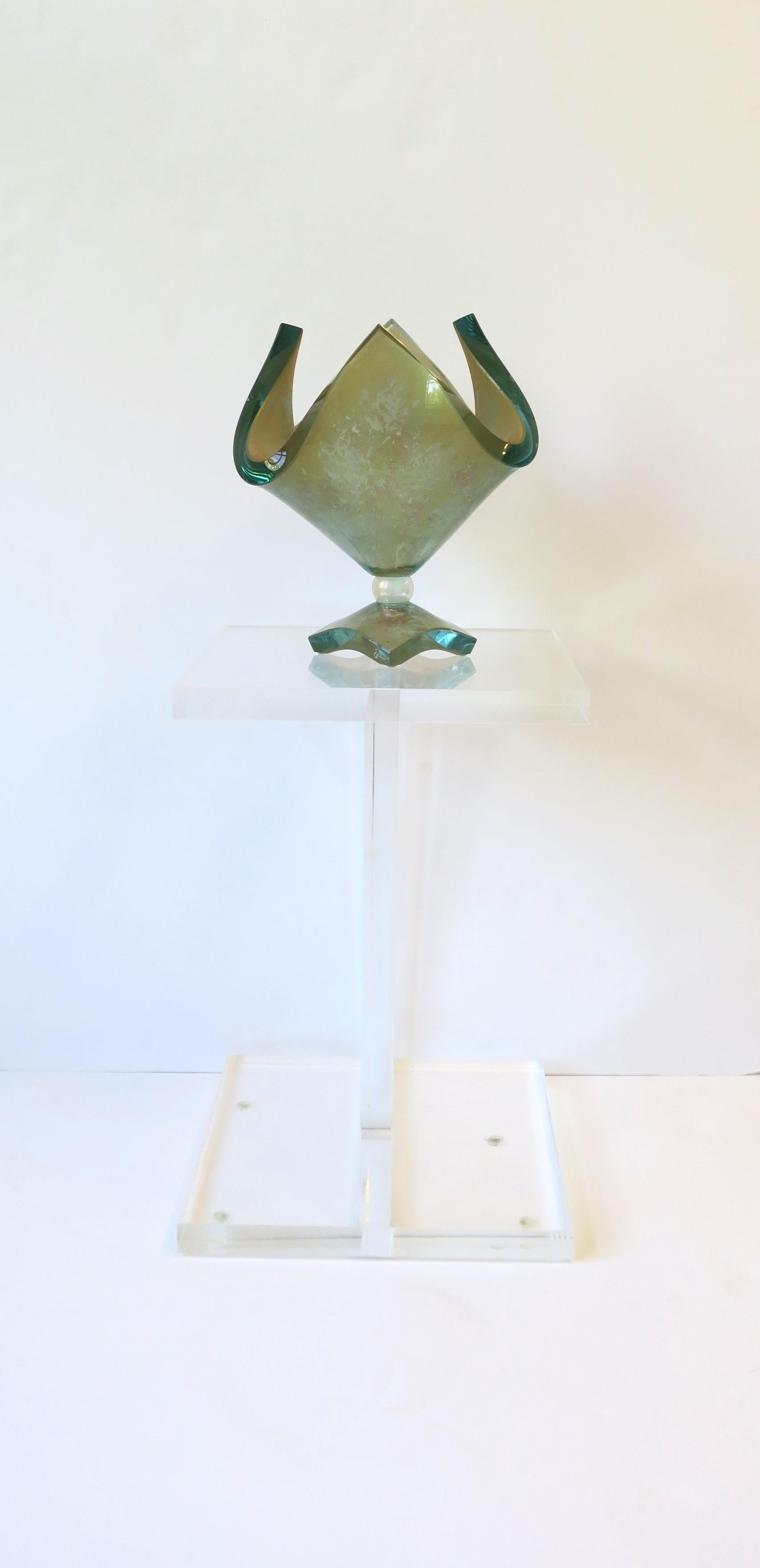 Hand-Crafted Italian Modern Glass Handkerchief Vessel Vase Compote Sculpture, 20th Century For Sale