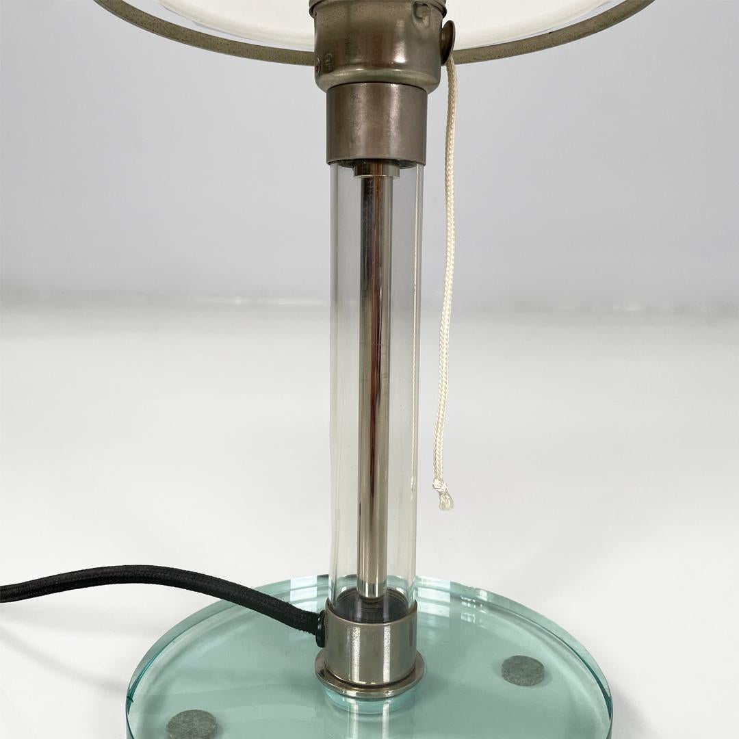 Lampe de table moderne italienne en verre et métal WG 24 Wilhelm Wagenfeld Tecnolumen, années 1980 en vente 4