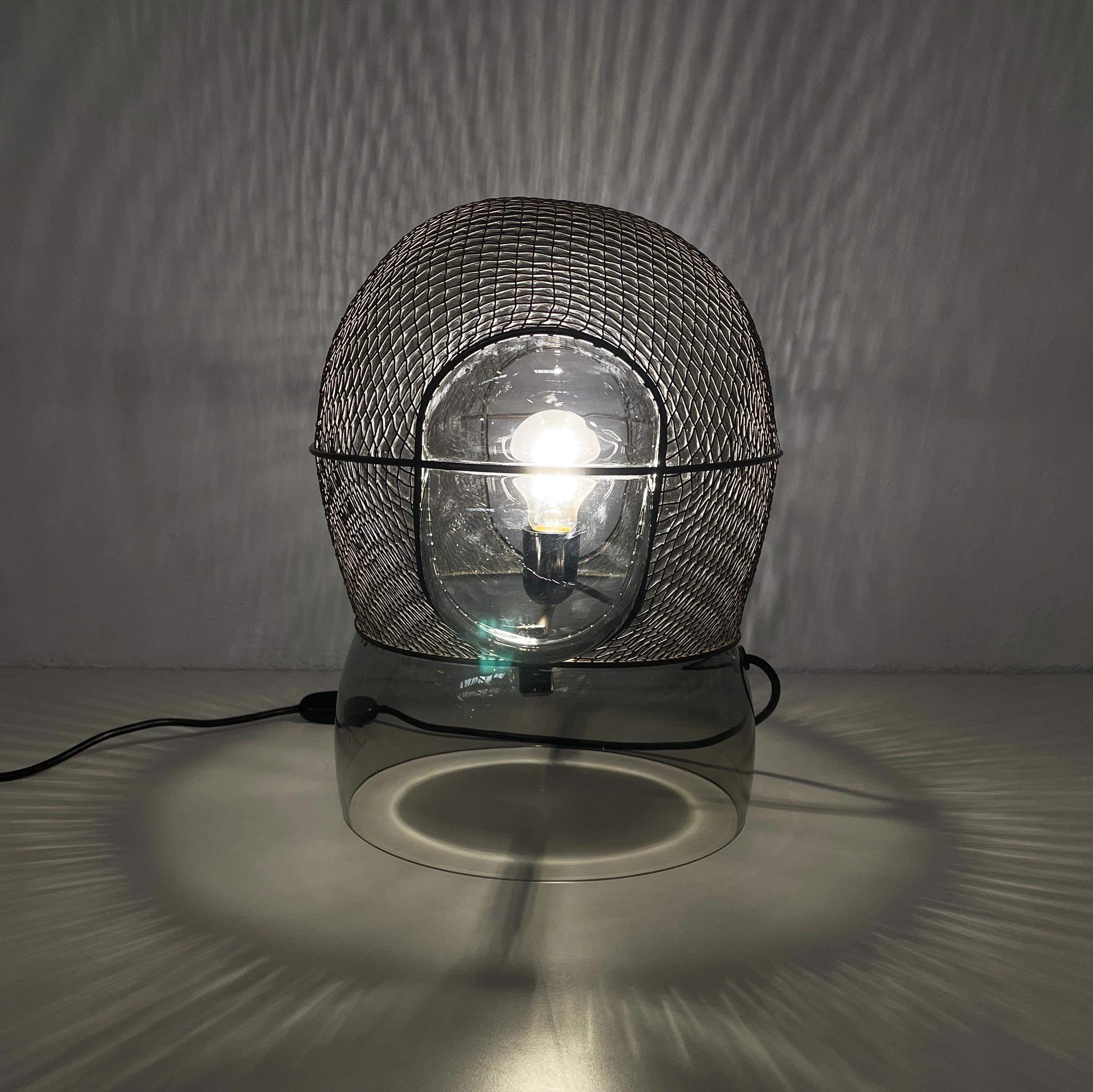 Moderne italienische Tischlampe aus Glasstahl Patroclo aus Glas von Gae Aulenti für Artemide, 1970 (Stahl) im Angebot