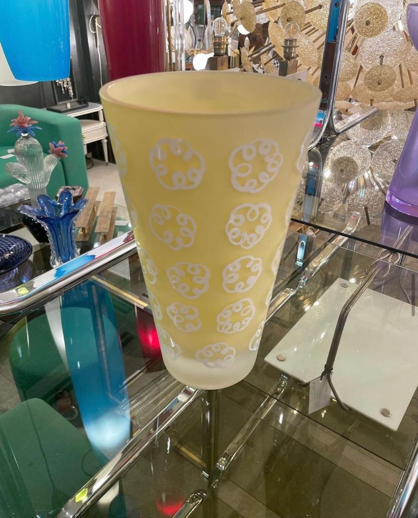 Modern Italian Glass Vase by Sottsass Associati  For Sale