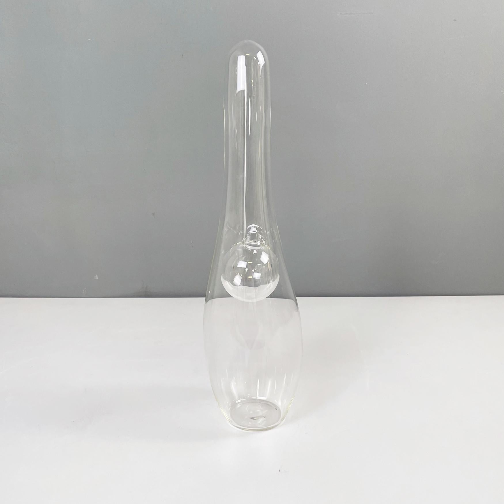 Modern Italian modern Glass vase with irregular round shape by Roberto Faccioli, 1990s For Sale
