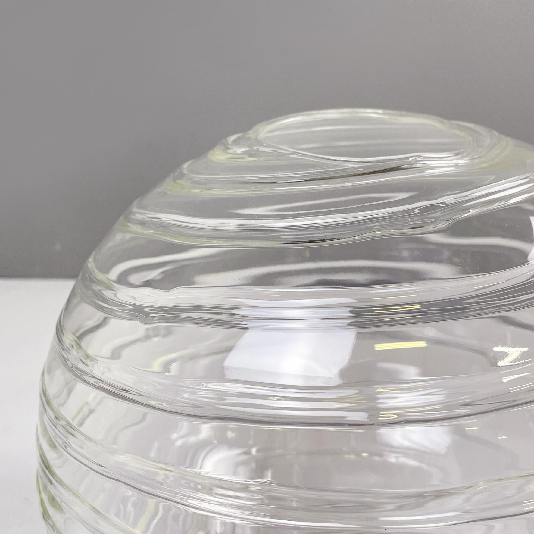 Late 20th Century Italian modern Glass vase with round shape and spiral by Roberto Faccioli, 1990s For Sale