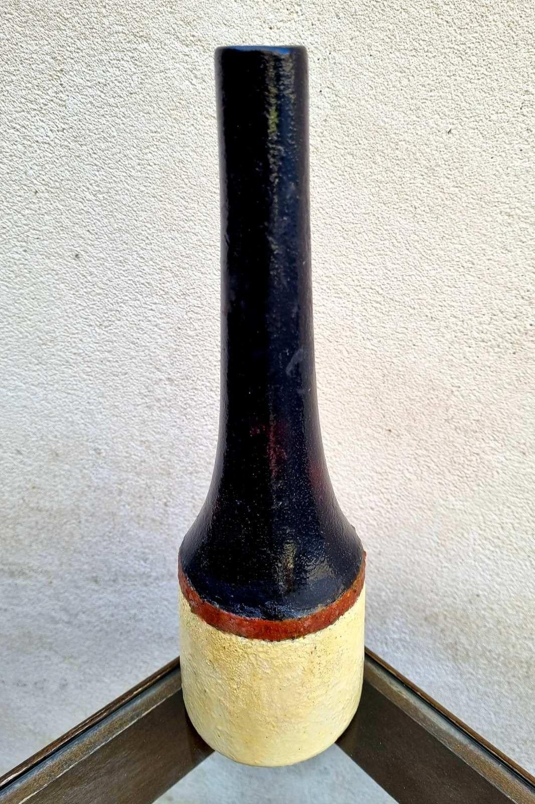 Italian Modern Glazed Ceramic Vase by Bruno Gambone, Italy 70s For Sale 7