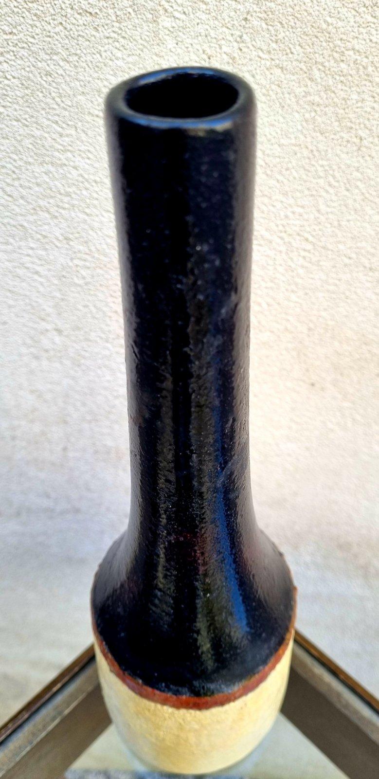 Italian Modern Glazed Ceramic Vase by Bruno Gambone, Italy 70s For Sale 9
