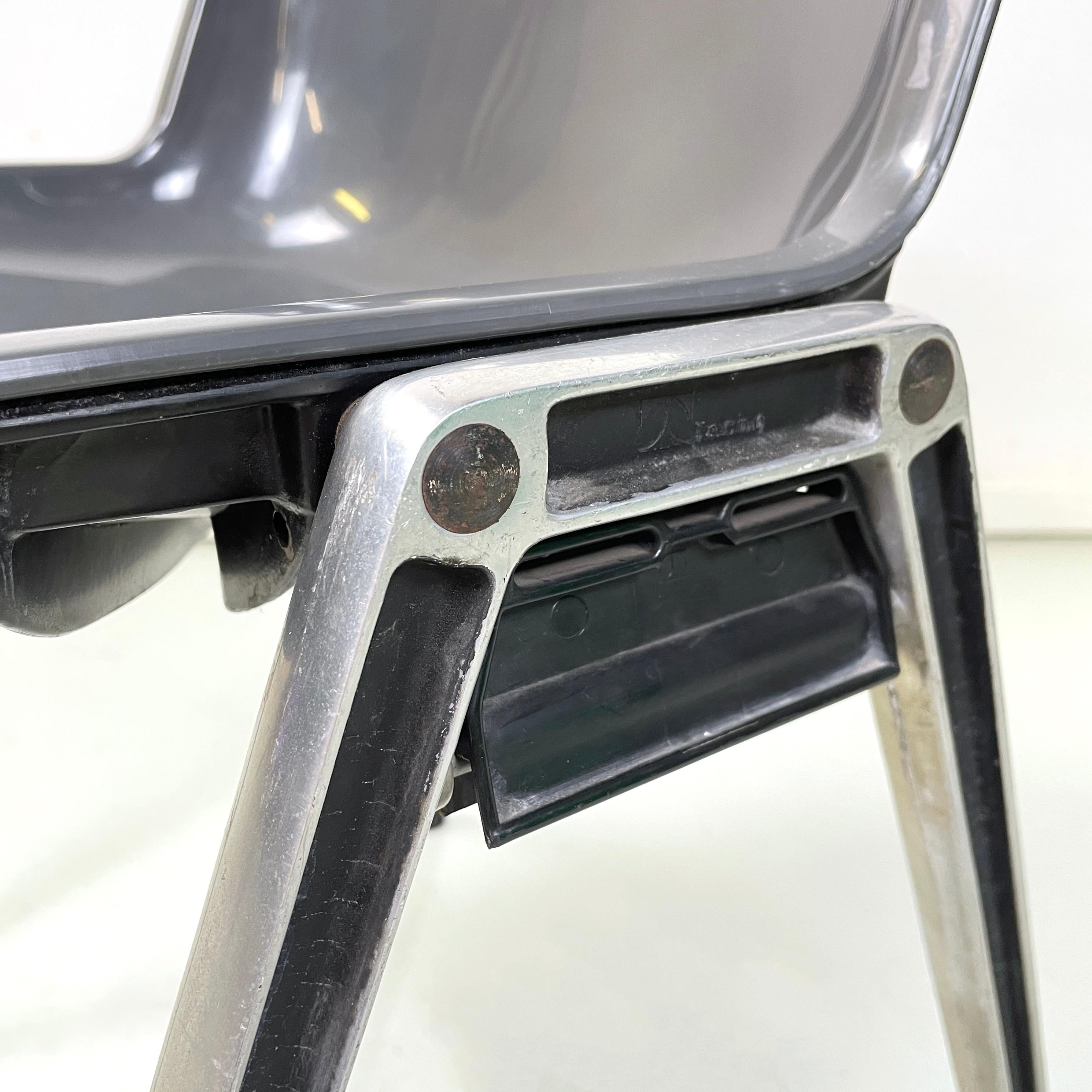 Chaise moderne italienne en aluminium plastique gris Modus SM 203 par Borsani Tecno, années 1980 en vente 3