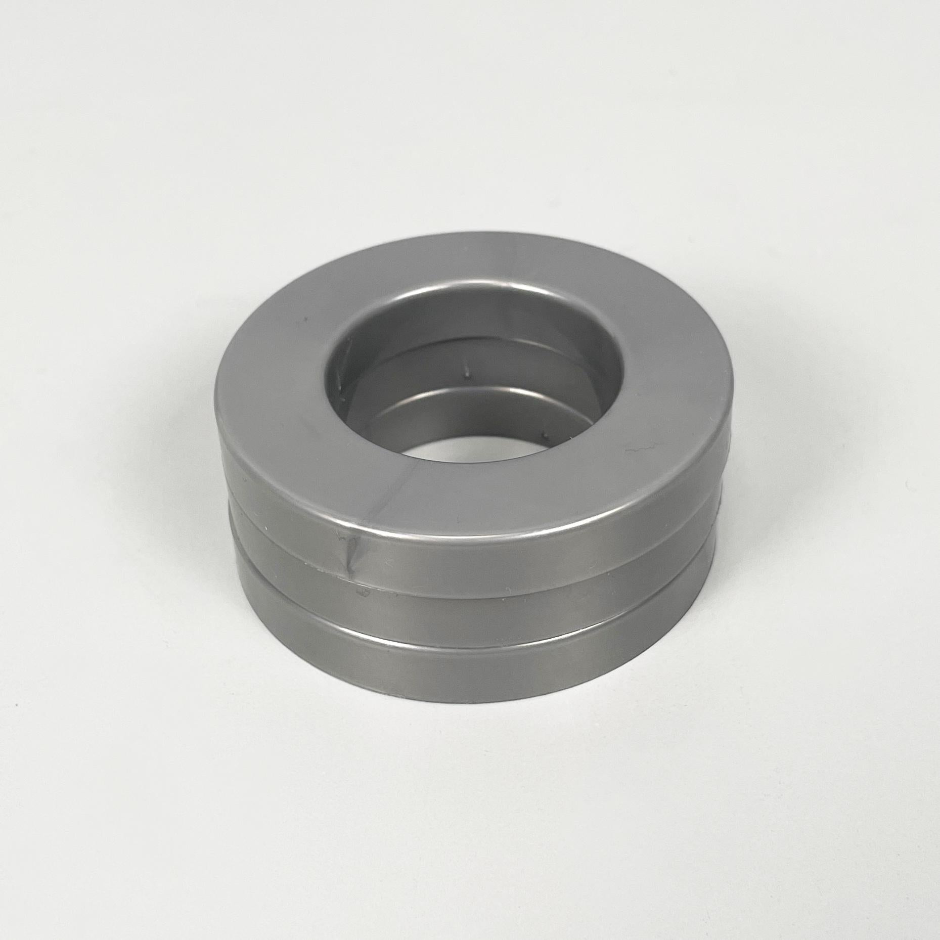 Italian modern gray rings for the perpetual wall calendar by Ring A Date, 2020s In Good Condition For Sale In MIlano, IT