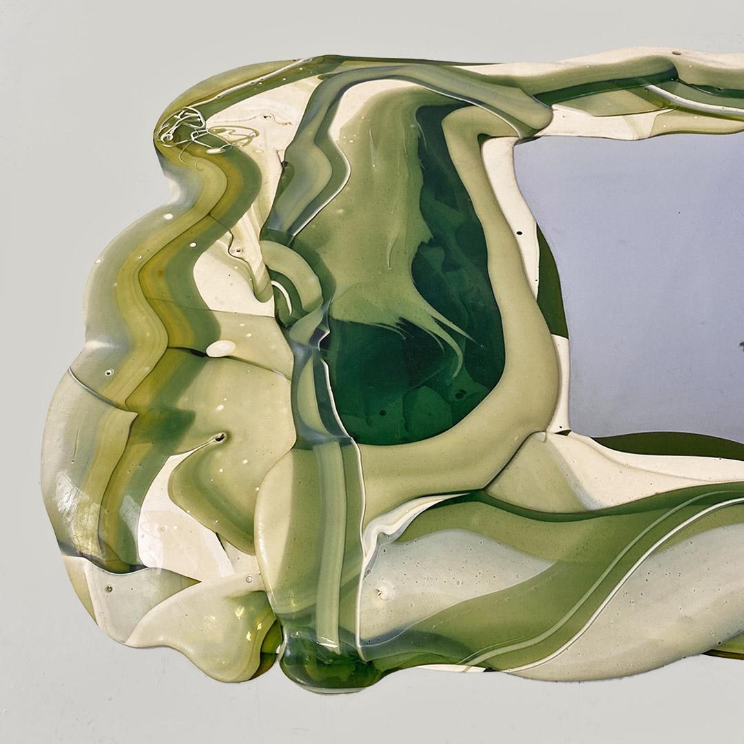 Italian modern green and white resin mirror by Gaetano Pesce Fish Design 1980s For Sale 2