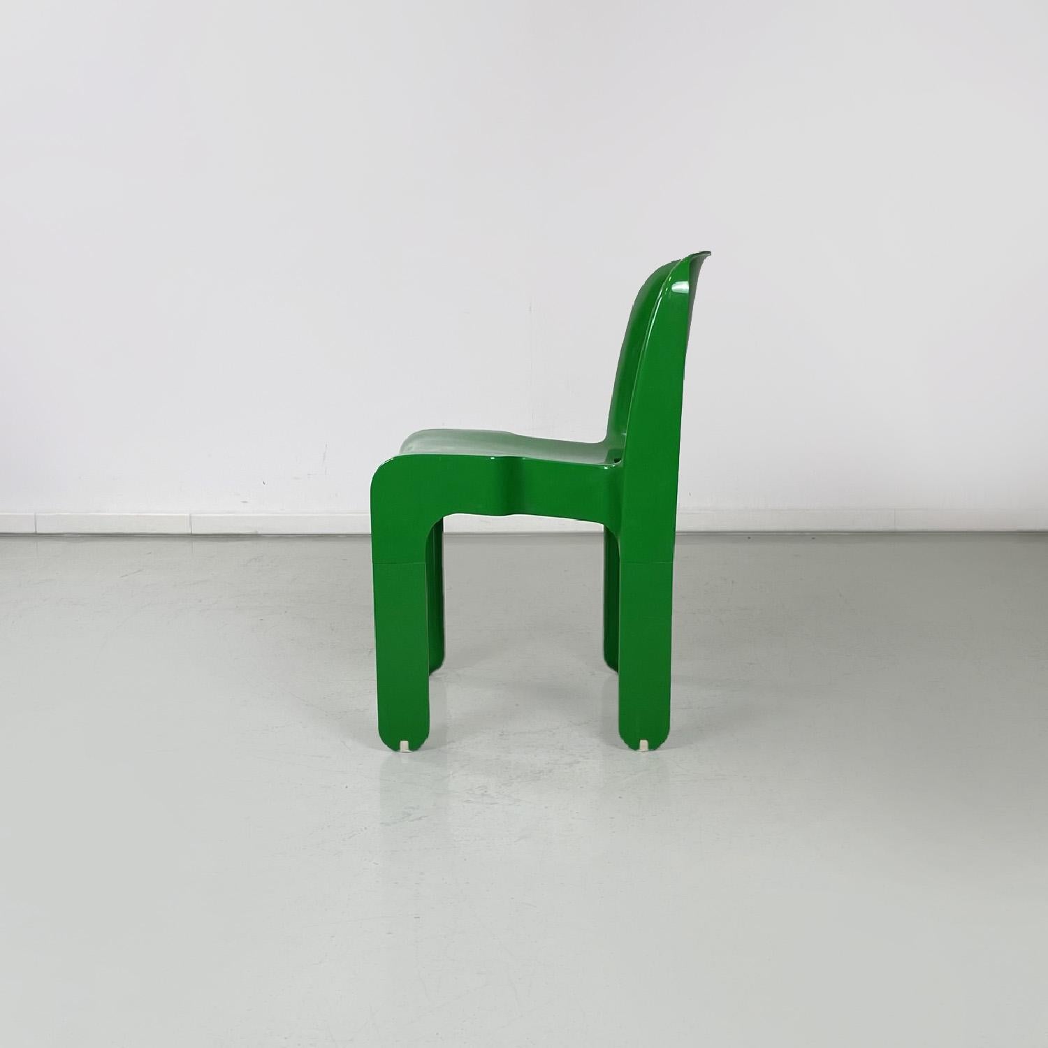 Italian modern green Chairs 4868 Universal Chair by Joe Colombo Kartell, 1970s In Good Condition For Sale In MIlano, IT