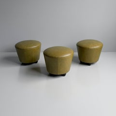 Moderner italienischer Pouf aus grünem Kunstleder, 1970er Jahre