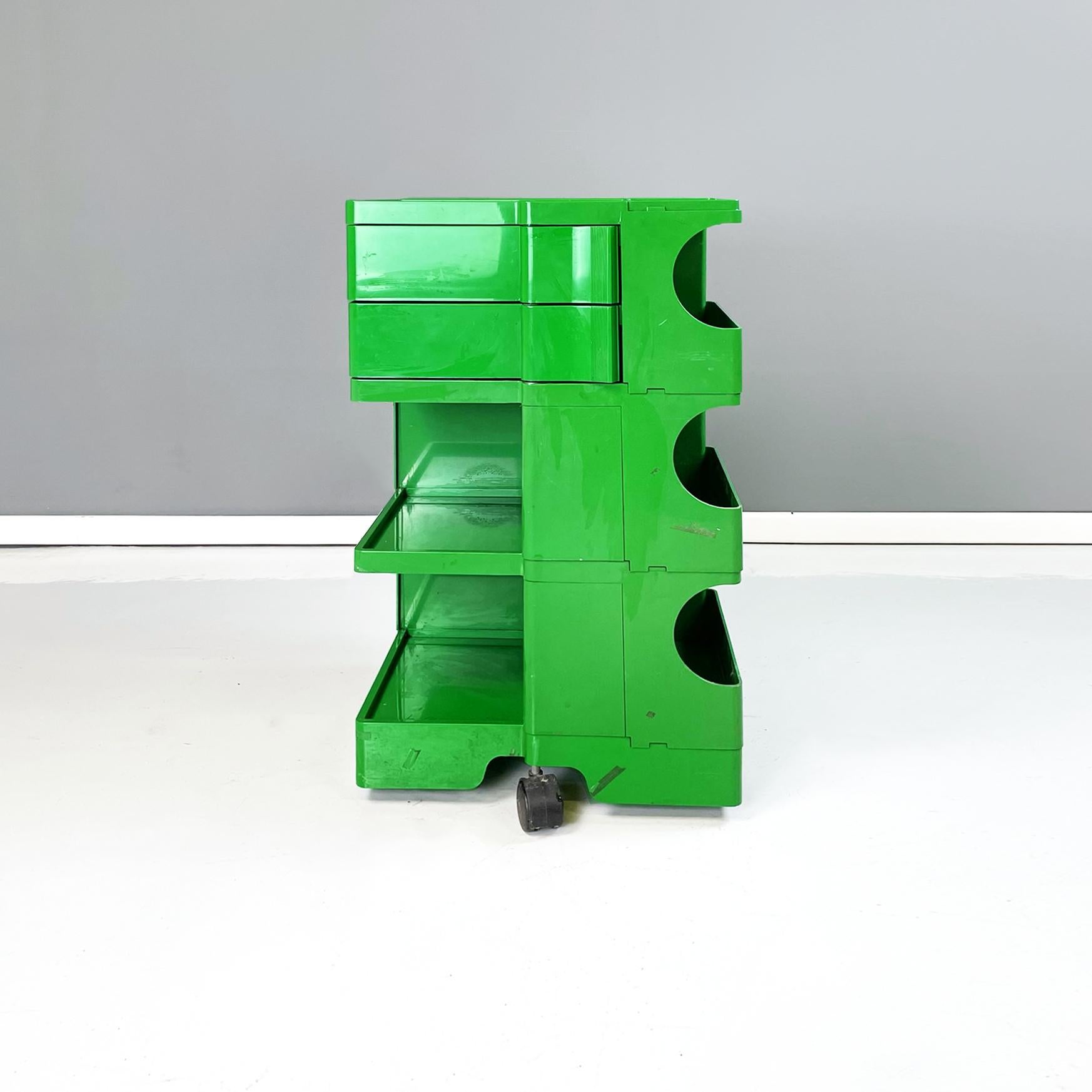 Italian Modern Green Plastic Cart Boby by Joe Colombo for Bieffeplast, 1968 In Good Condition In MIlano, IT