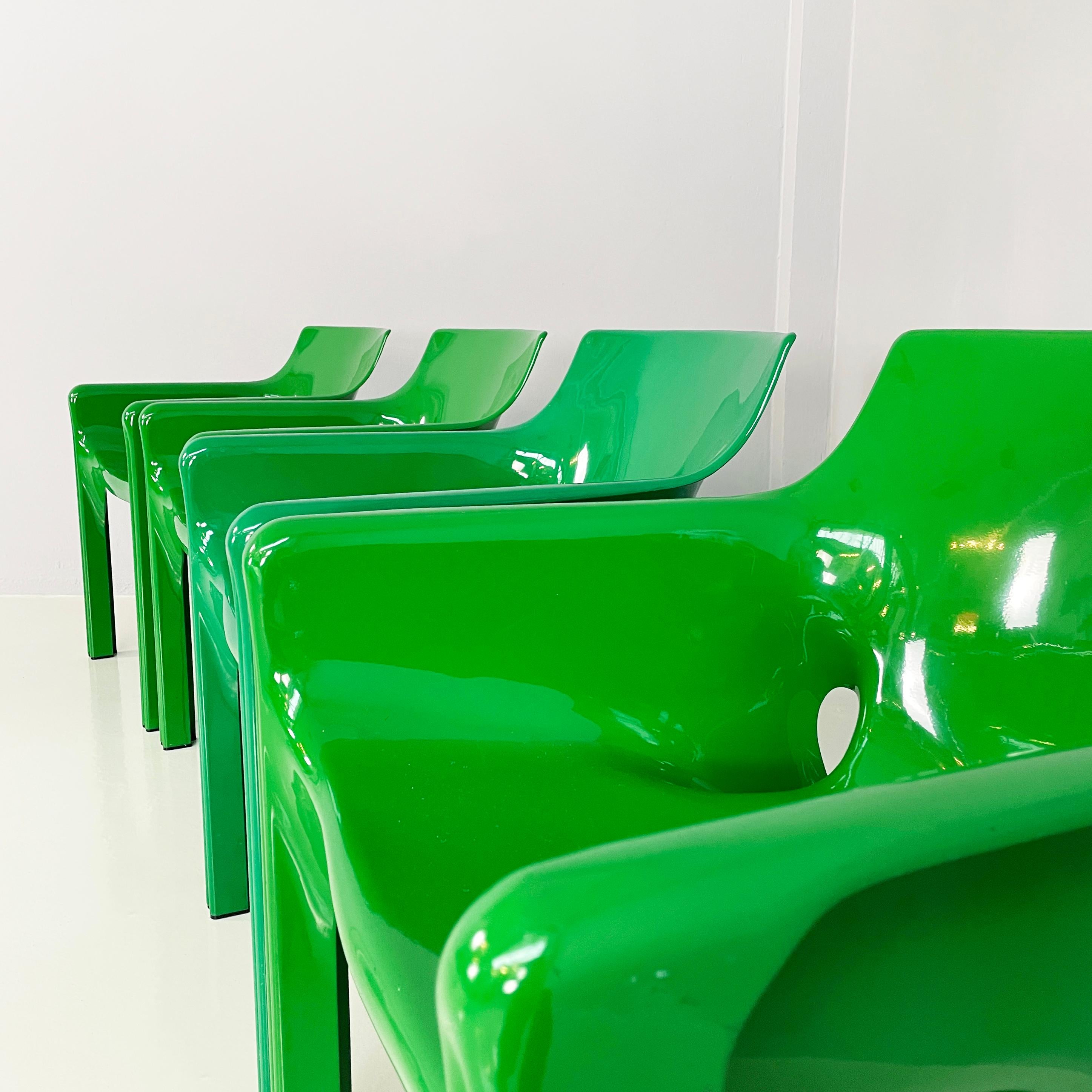 Italian modern Green plastic Chairs Gaudi by Vico Magistretti for Artemide, 1970 4