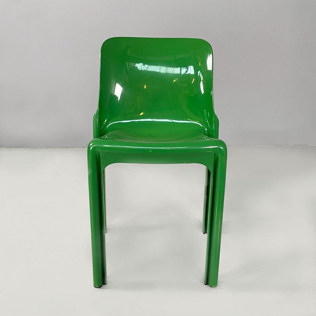 Modern Italian modern green plastic Chairs Selene Vico Magistretti for Artemide, 1960s For Sale