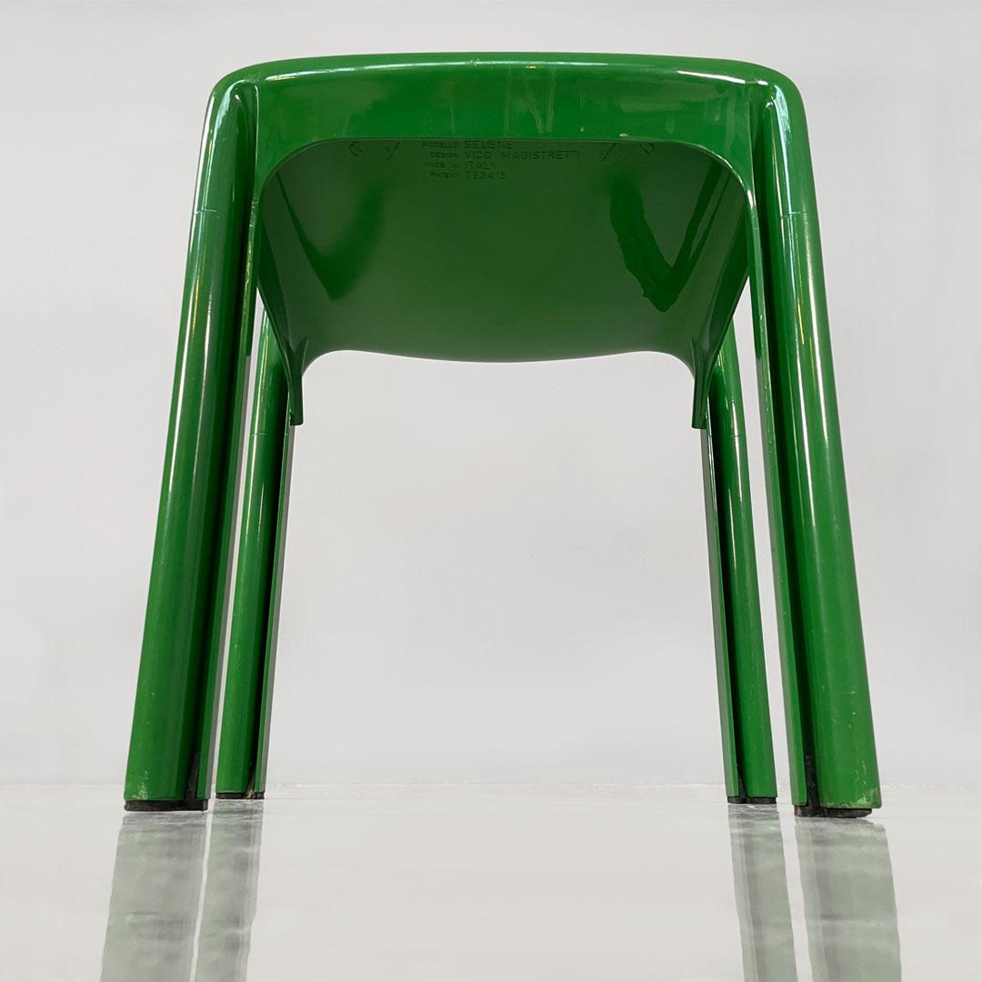 Italian modern green plastic Chairs Selene Vico Magistretti for Artemide, 1960s For Sale 2