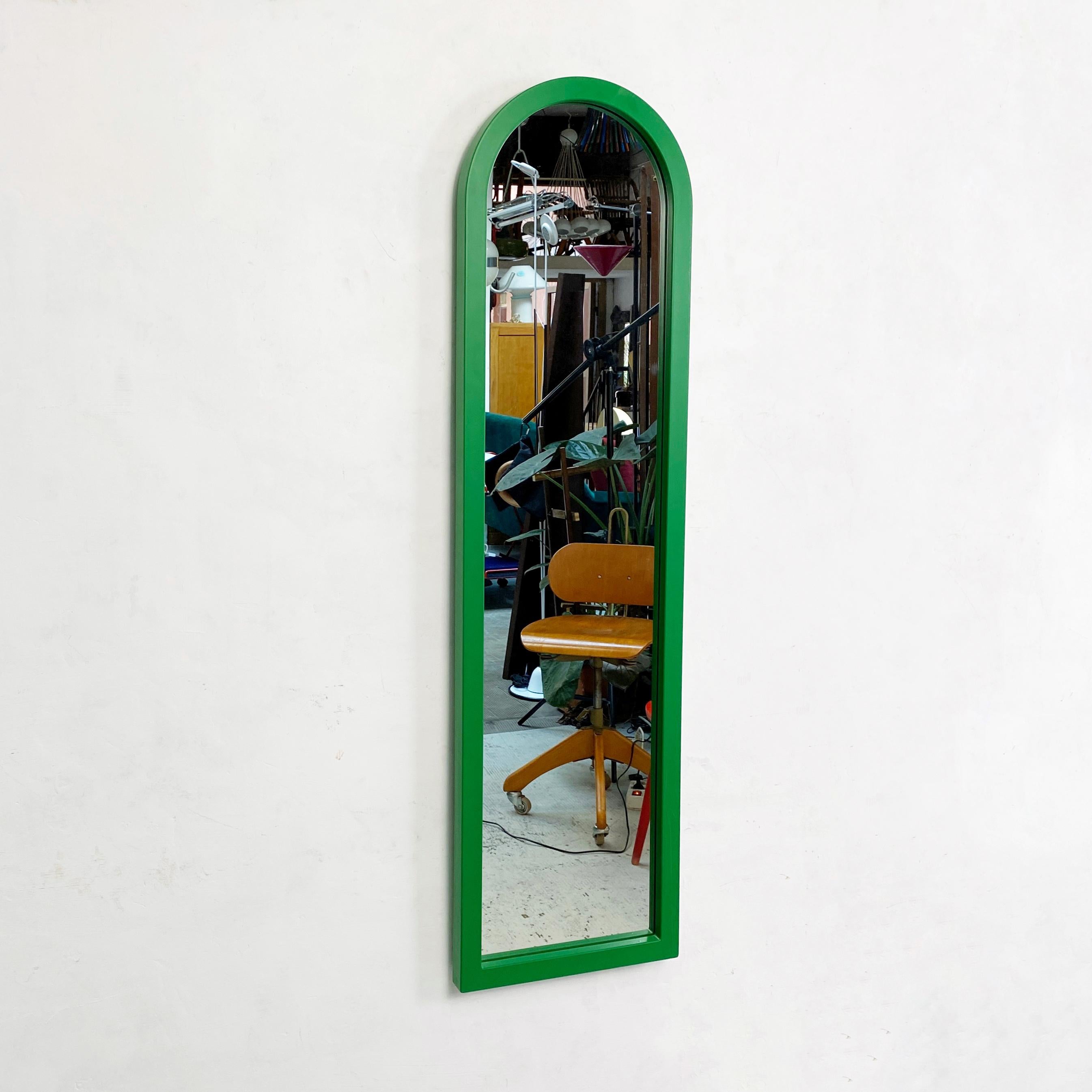 Italian Modern Green Plastic Mirror by Anna Castelli for Kartell, 1980s 3