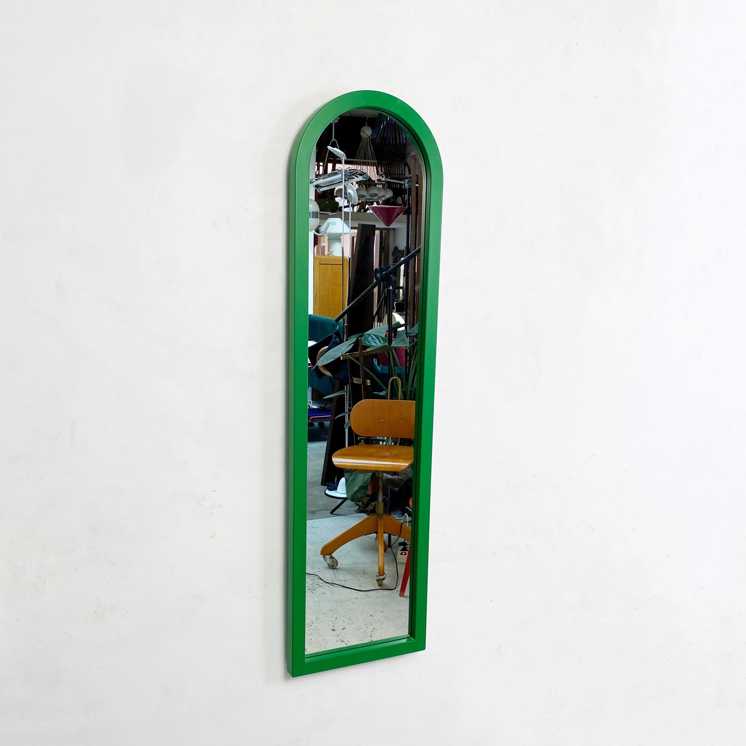 Italian Modern Green Plastic Mirror by Anna Castelli for Kartell, 1980s 4