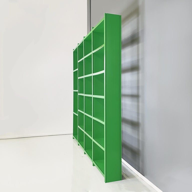 Italian modern Green plastic modular Bookcase Dodona by Gismondi