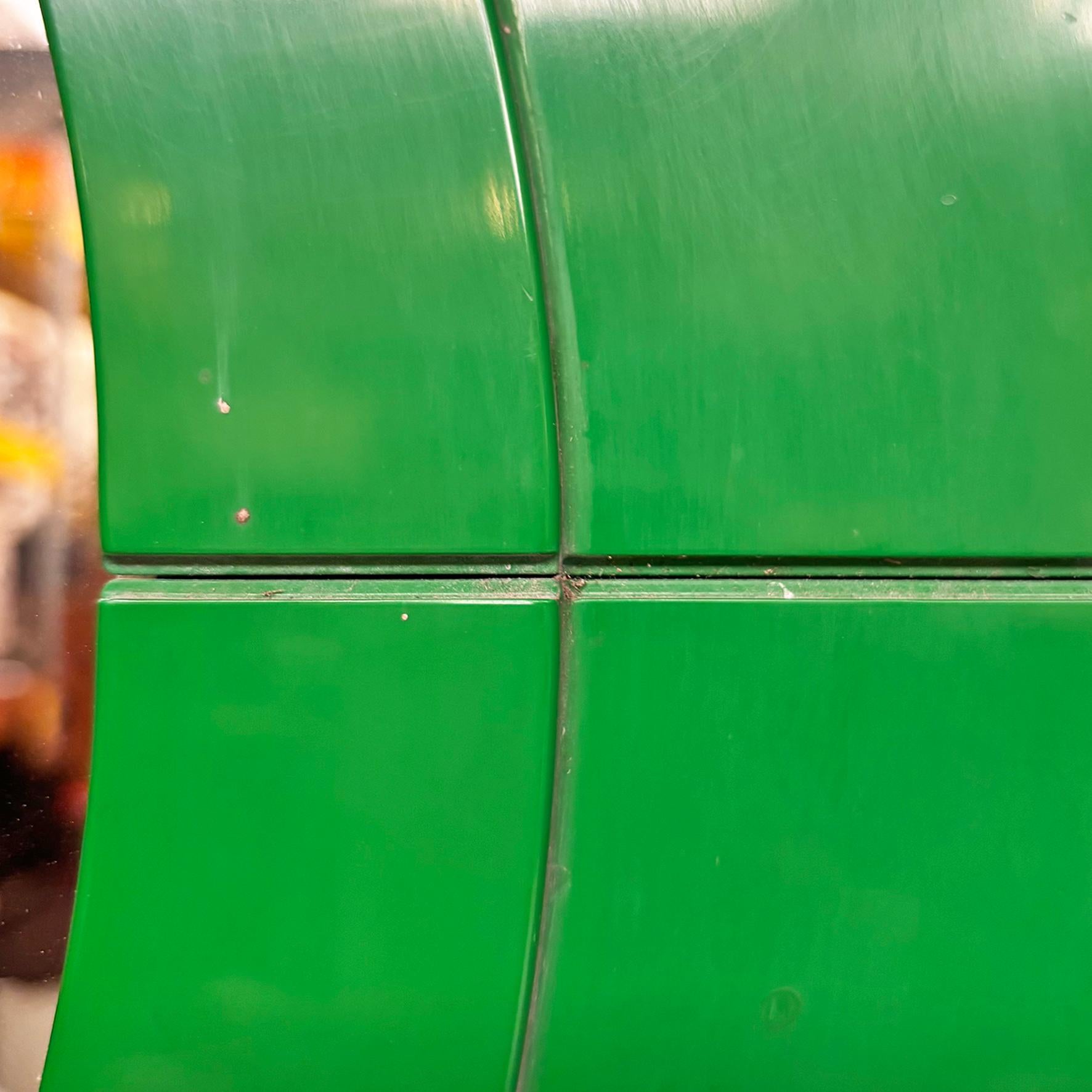 Miroir modulaire moderne italien en plastique vert par Anna Castelli pour Kartell, années 1970. en vente 7