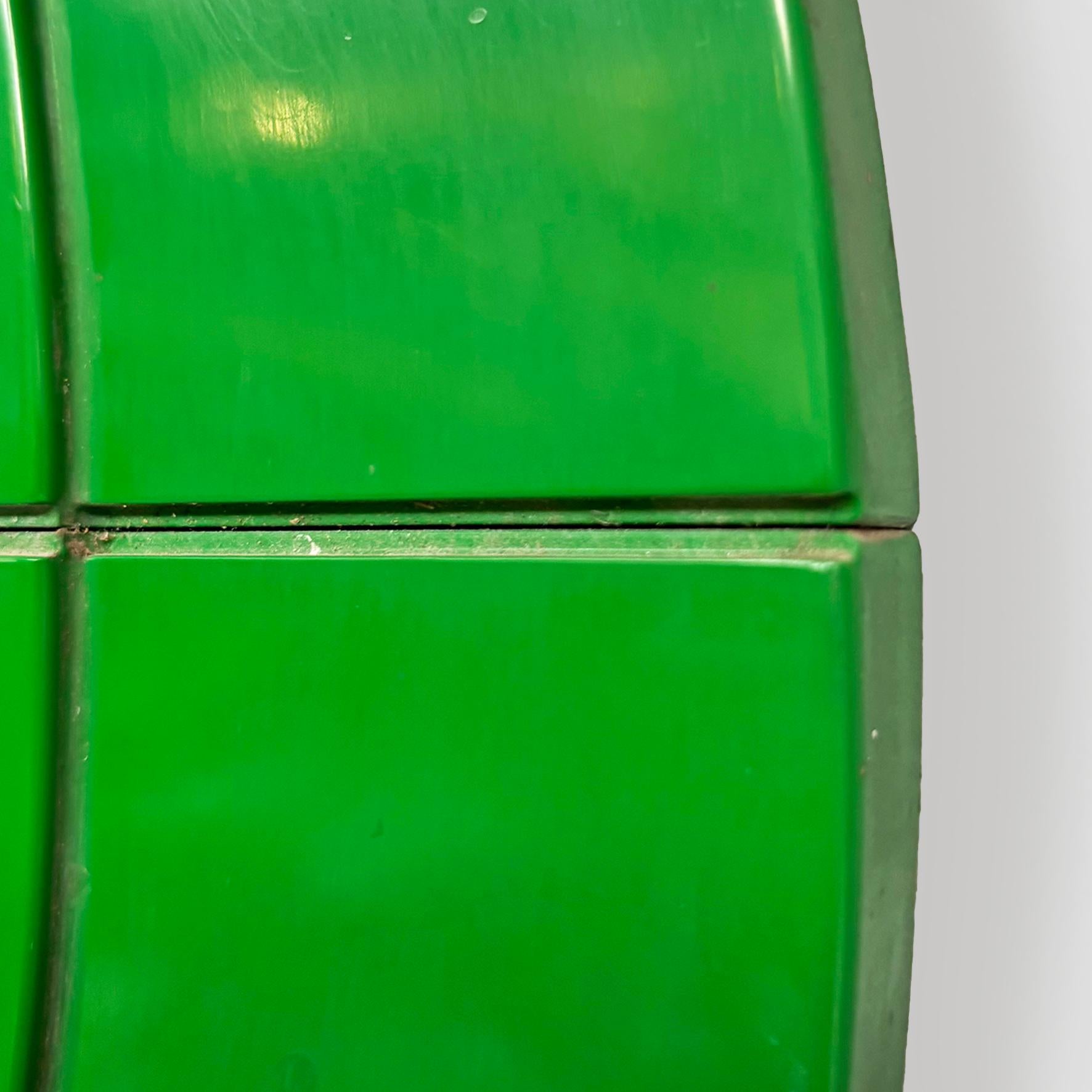 Miroir modulaire moderne italien en plastique vert par Anna Castelli pour Kartell, années 1970. en vente 9