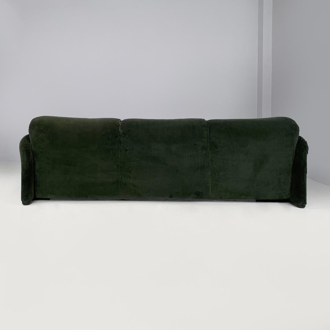 Sofá moderno italiano verde Maralunga de Vico Magistretti para Cassina, años 70 3