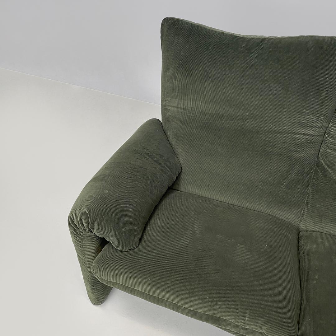 Sofá moderno italiano verde Maralunga de Vico Magistretti para Cassina, años 70 9