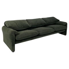 Modernes italienisches modernes grünes Sofa Maralunga von Vico Magistretti für Cassina, 1970er Jahre