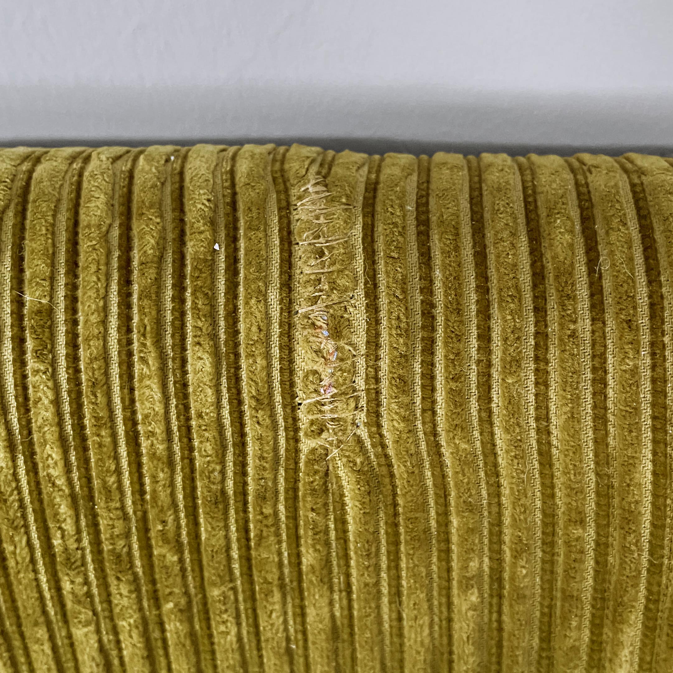 Silla de oficina moderna italiana de terciopelo verde de Moscatelli para Formanova, años 70 en venta 4