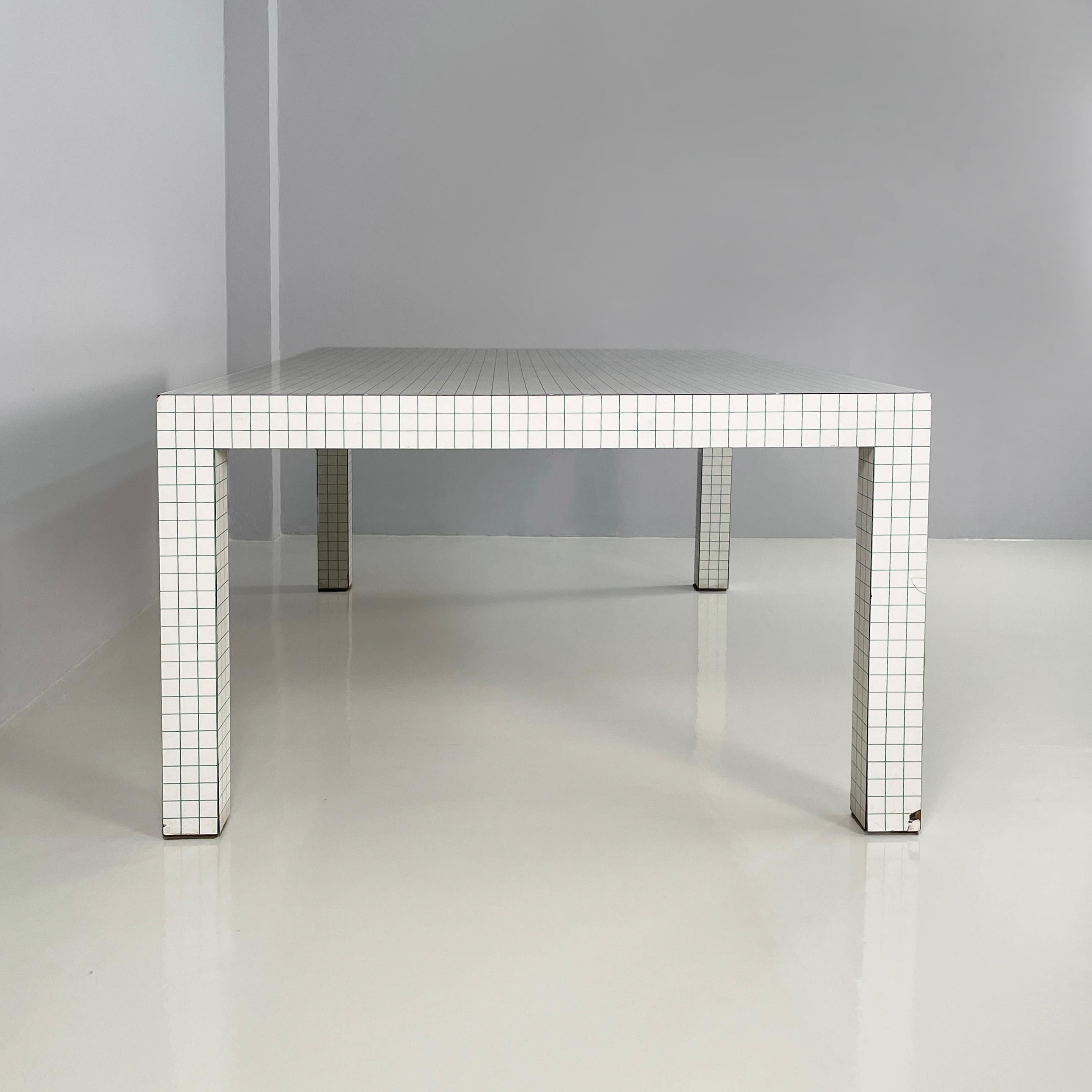 Moderne Table de salle à manger moderne italienne Quaderna Design Superstudio Zanotta 1970 en vente