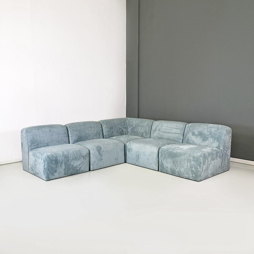 Italian Modern Grey-Blue Velvet Five Module Sofa, 1970s For Sale 11