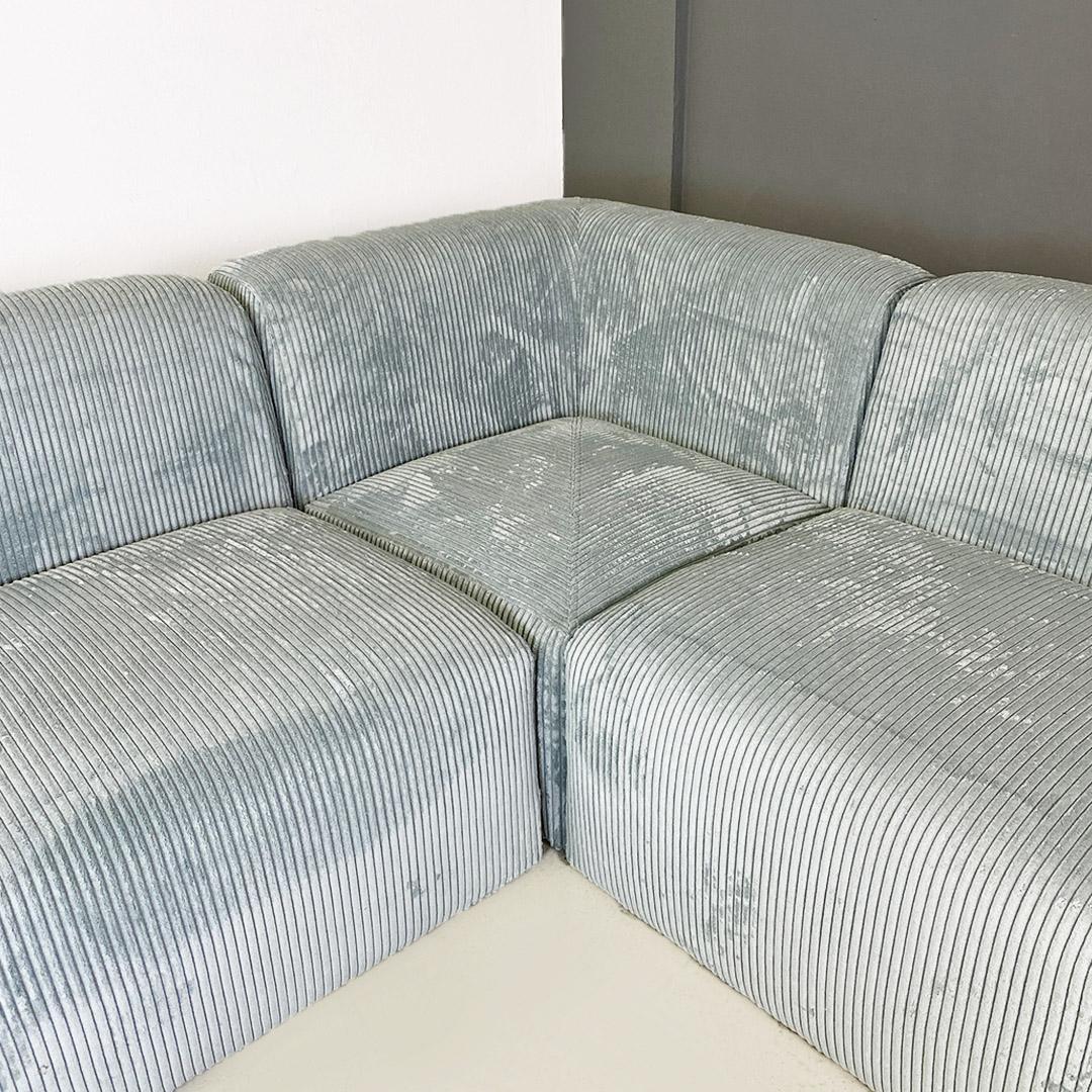 Italian Modern Grey-Blue Velvet Five Module Sofa, 1970s For Sale 4