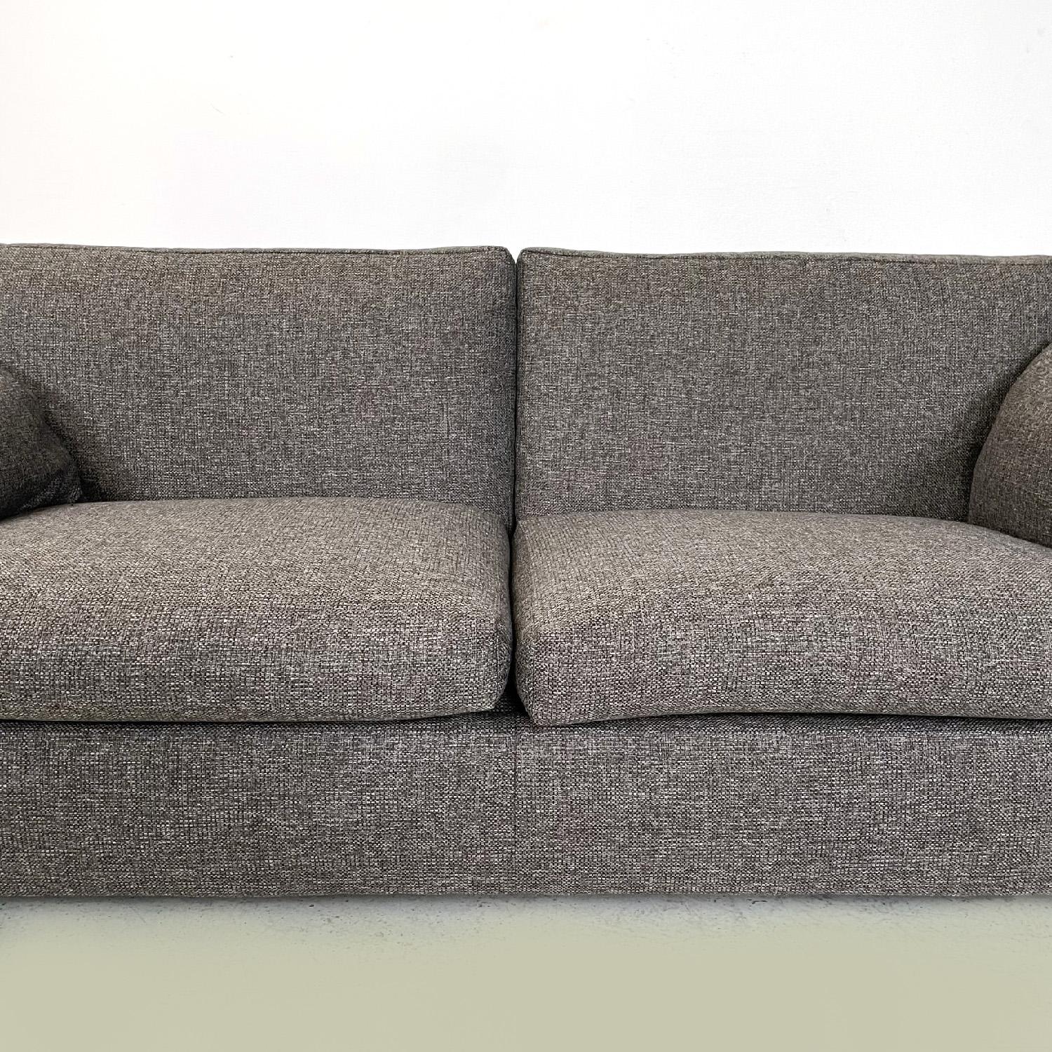 Italian modern grey brown fabric sofa by Flexform, 1990s en venta 2