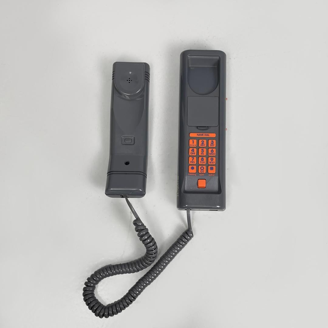 Italian modern grey decorated plastic telephone Twin Phone Deco by Swatch, 1980s For Sale 4