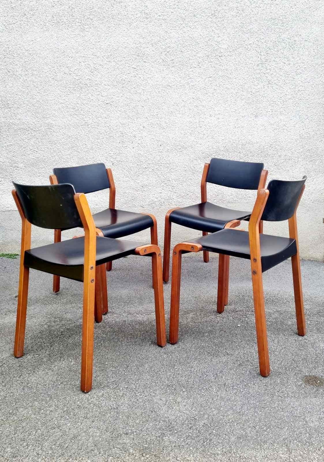 Moderne italienische Gruppo-Stühle der Moderne, De Pas, D'Urbino & Lomazzi für Bellato, Italien 80er Jahre (Italienisch) im Angebot