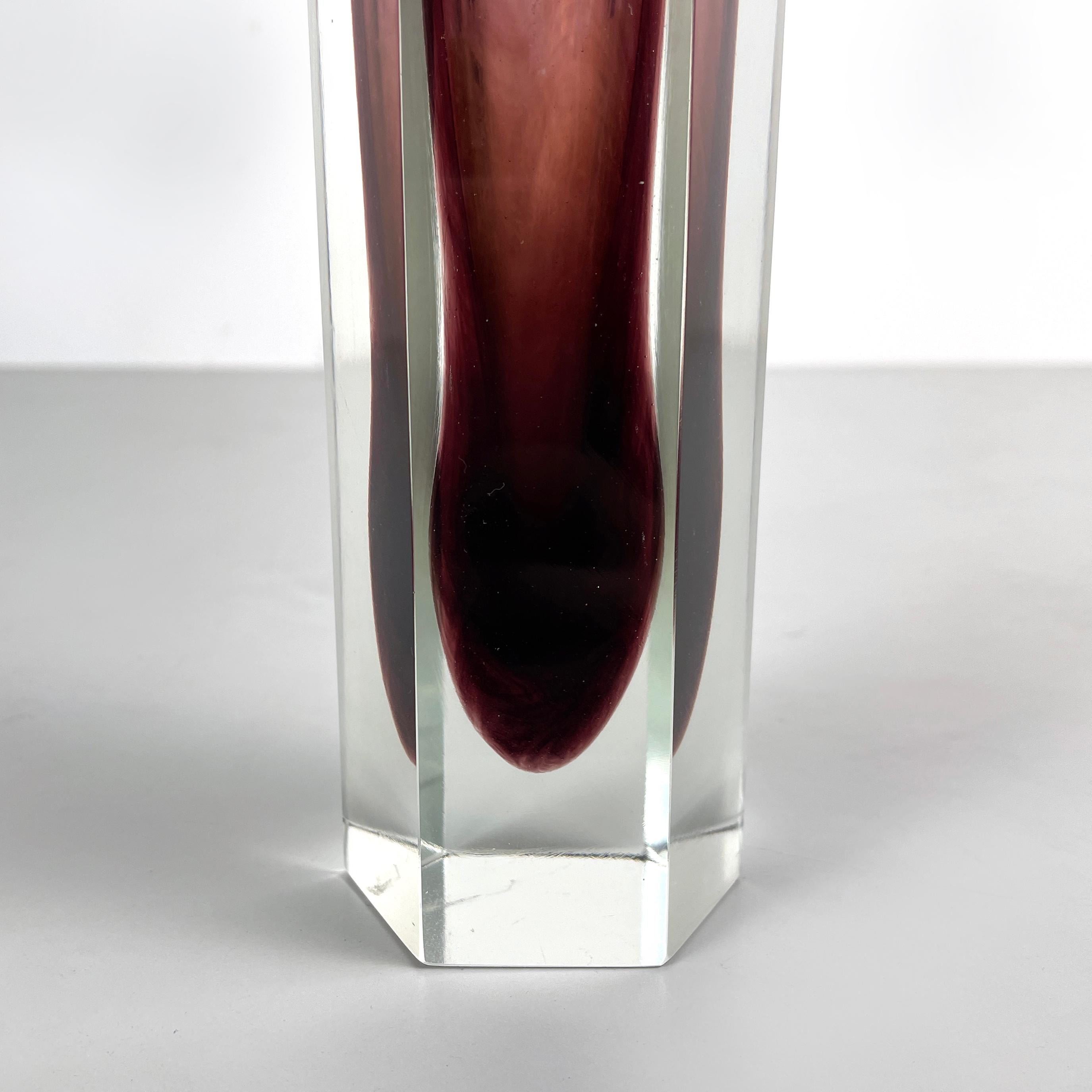 Italian modern Hexagonal burgundy Murano glass vase by i Sommersi series, 1970s For Sale 1