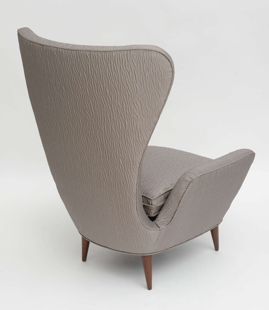 Italian Modern High Back Armchair, Italy In Excellent Condition For Sale In Hollywood, FL