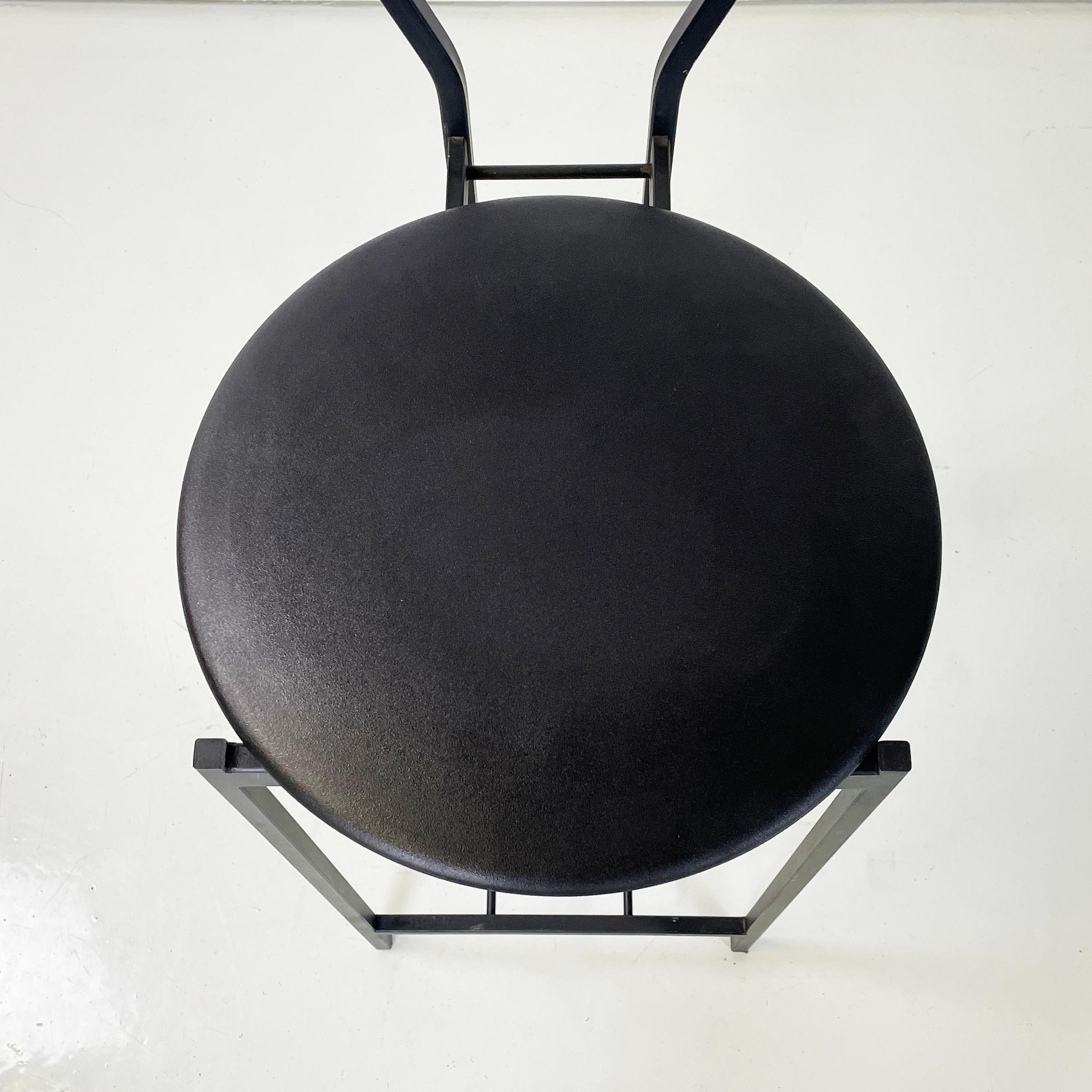 Italian modern high stool in black metal and rubber, 1980s For Sale 6