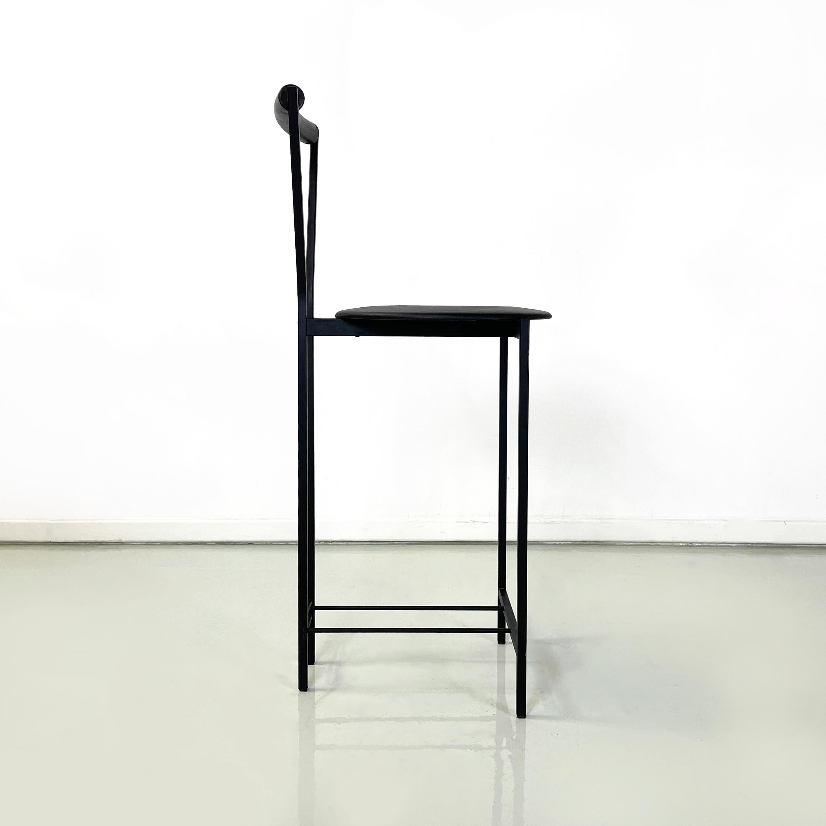 Modern Italian modern high stool in black metal and rubber, 1980s For Sale