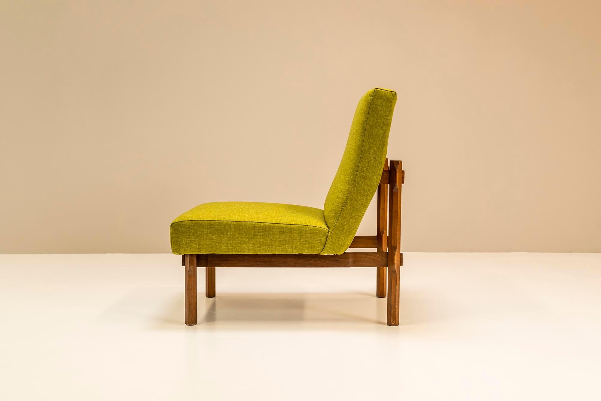 Fabric Italian Modern Ico Parisi Chair in Walnut, Model 869, 1960s