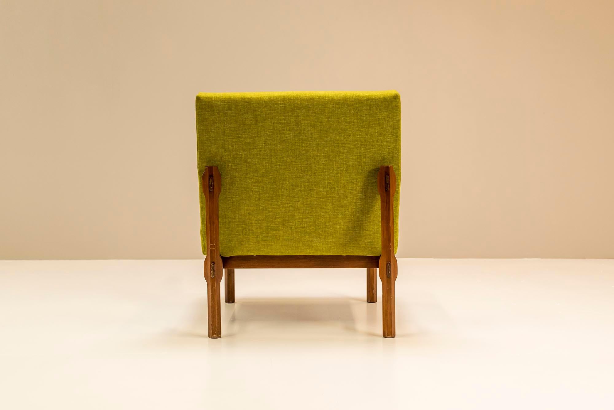 Italian Modern Ico Parisi Chair in Walnut, Model 869, 1960s 1