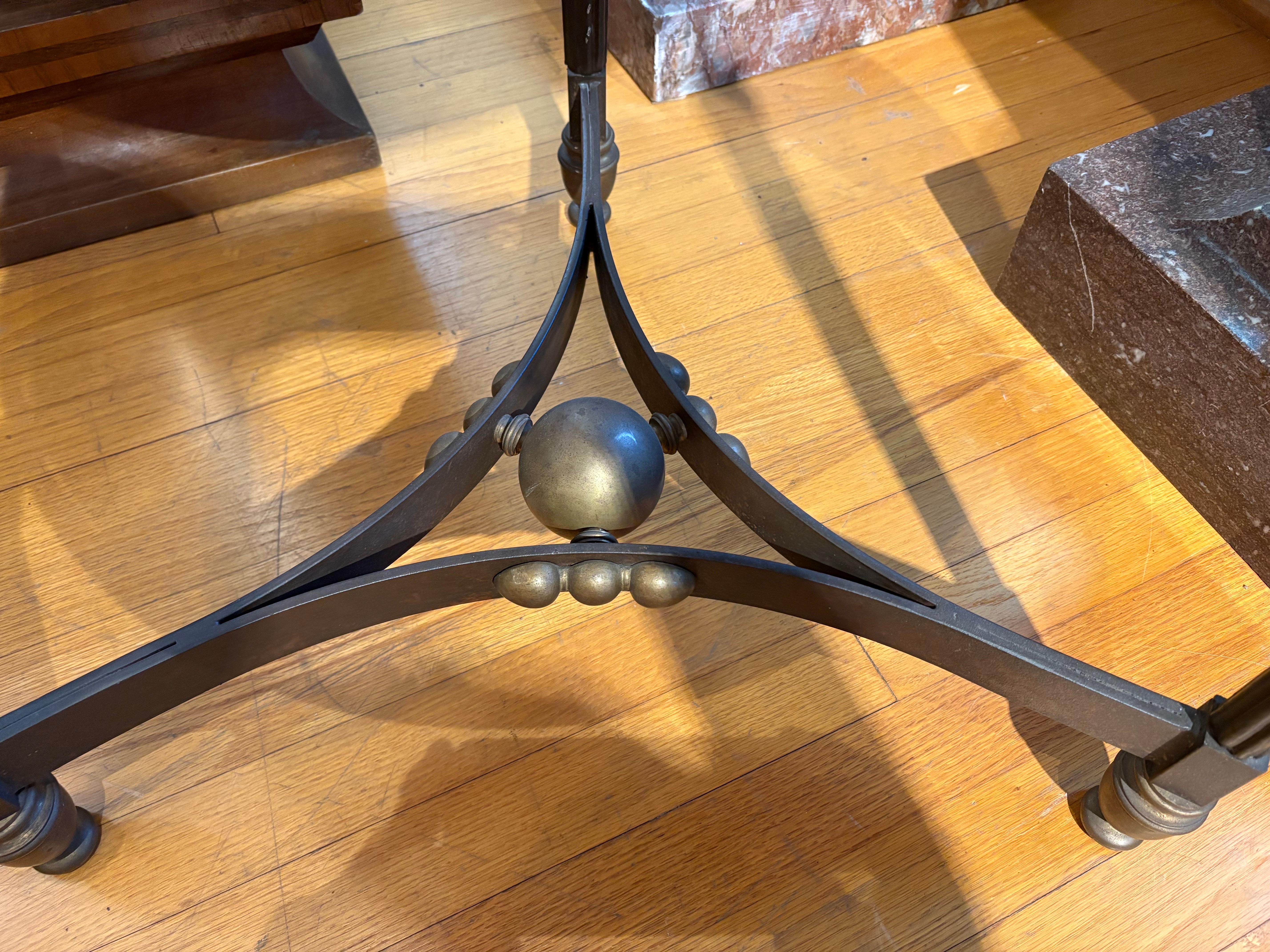 Italian Modern Iron And Bronze Table Bon état - En vente à Houston, TX
