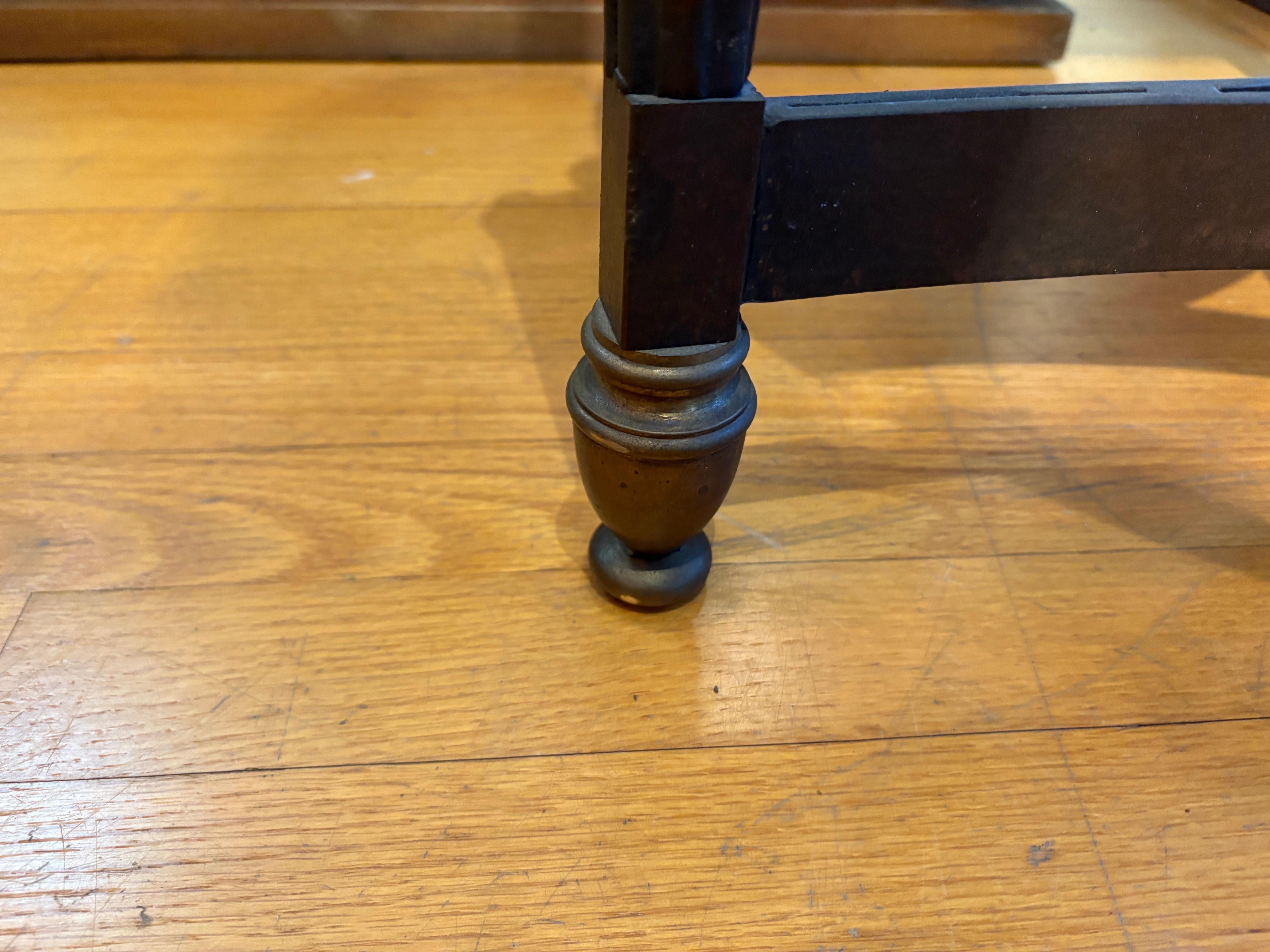Milieu du XXe siècle Italian Modern Iron And Bronze Table en vente
