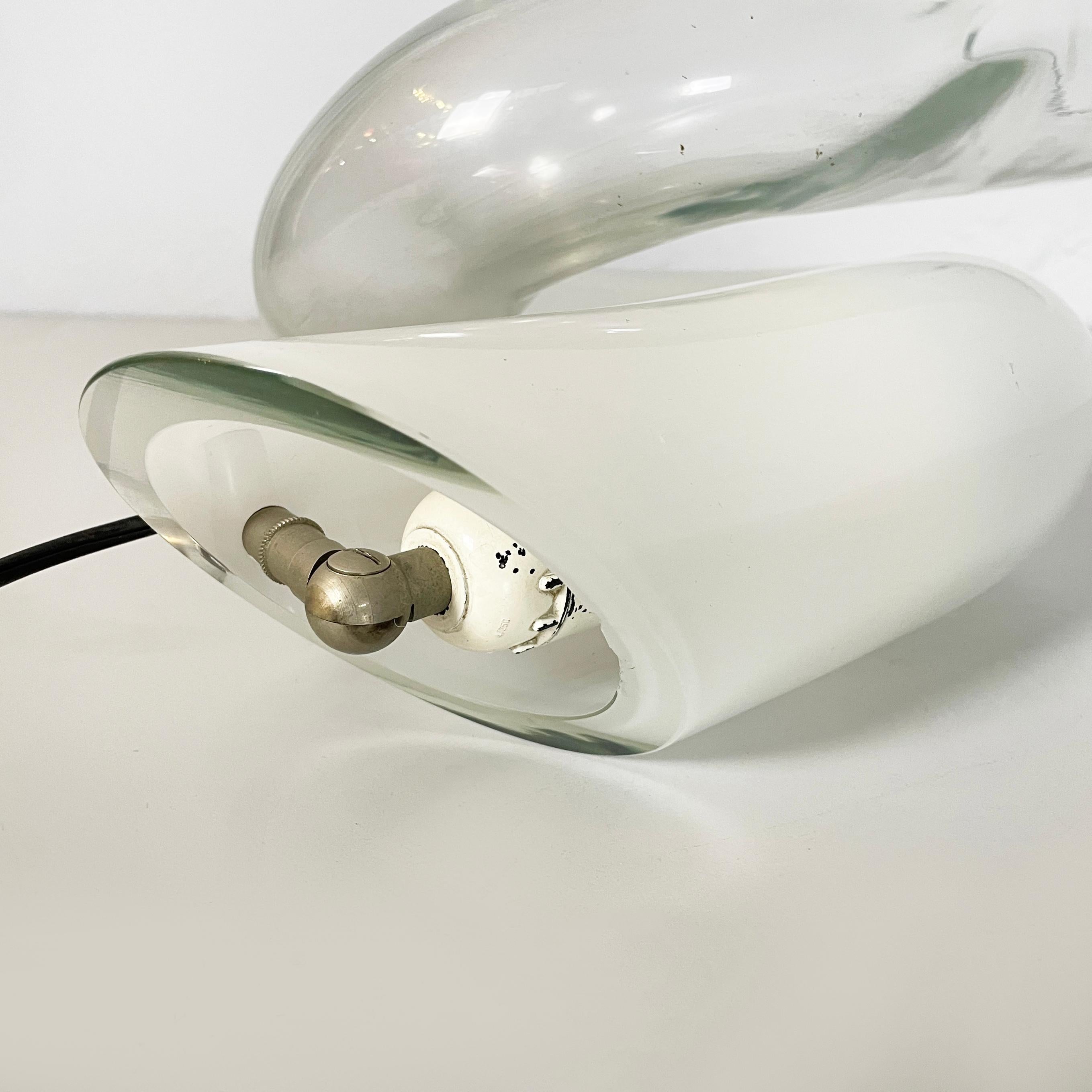 Italian modern Knotted table lamp in opaline and transparent glass, 1980s For Sale 7