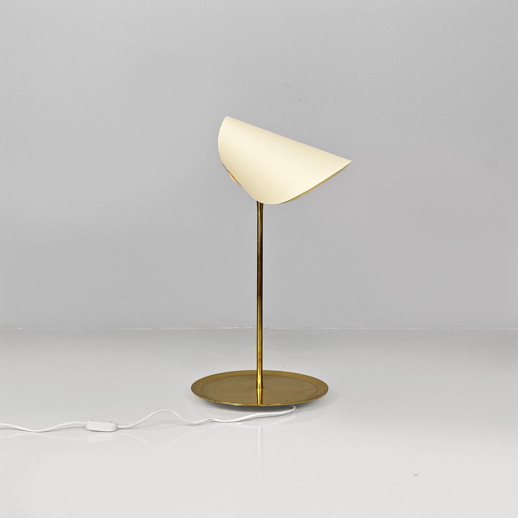 Late 20th Century Italian Modern La Lune Sous Le Chapeau Table Lamp by Man Ray for Sirrah, 1980s