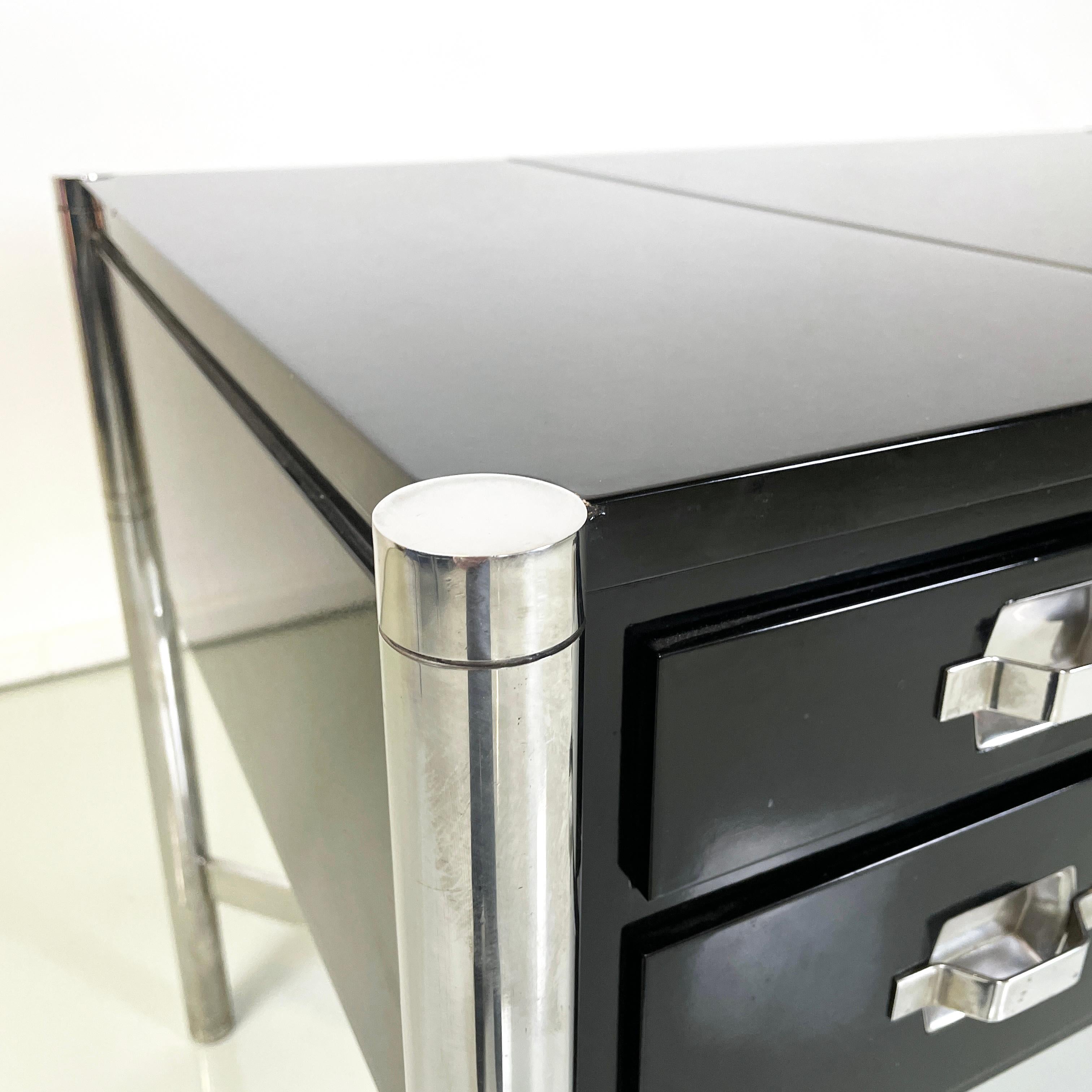 Italian modern Lacquered wood and chromed metal desk by  D.I.D., 1970s For Sale 5