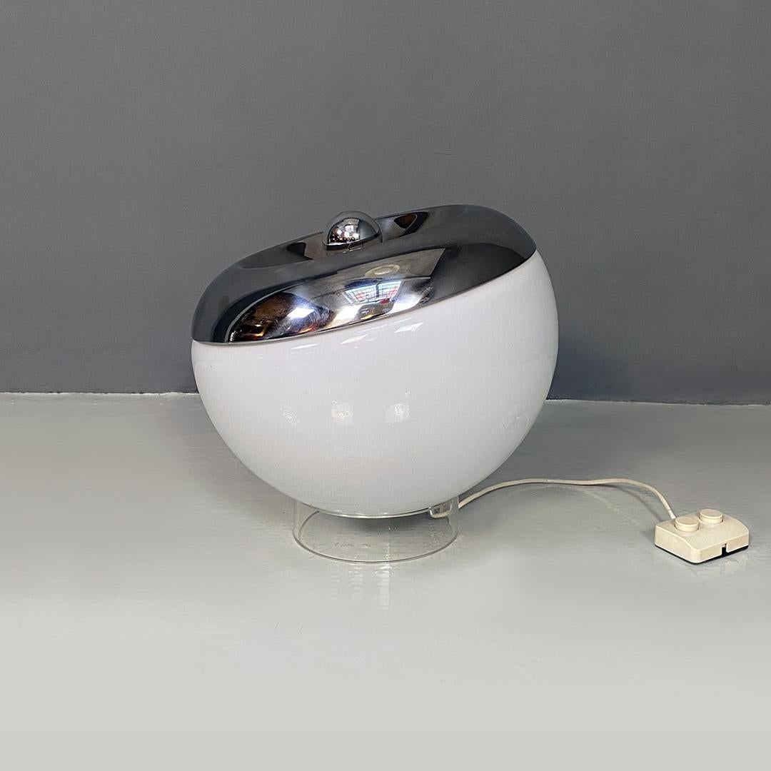 Modern  Italian modern lamp by De Martini Falconi Fois for Reggiani Illuminazione 1970s For Sale